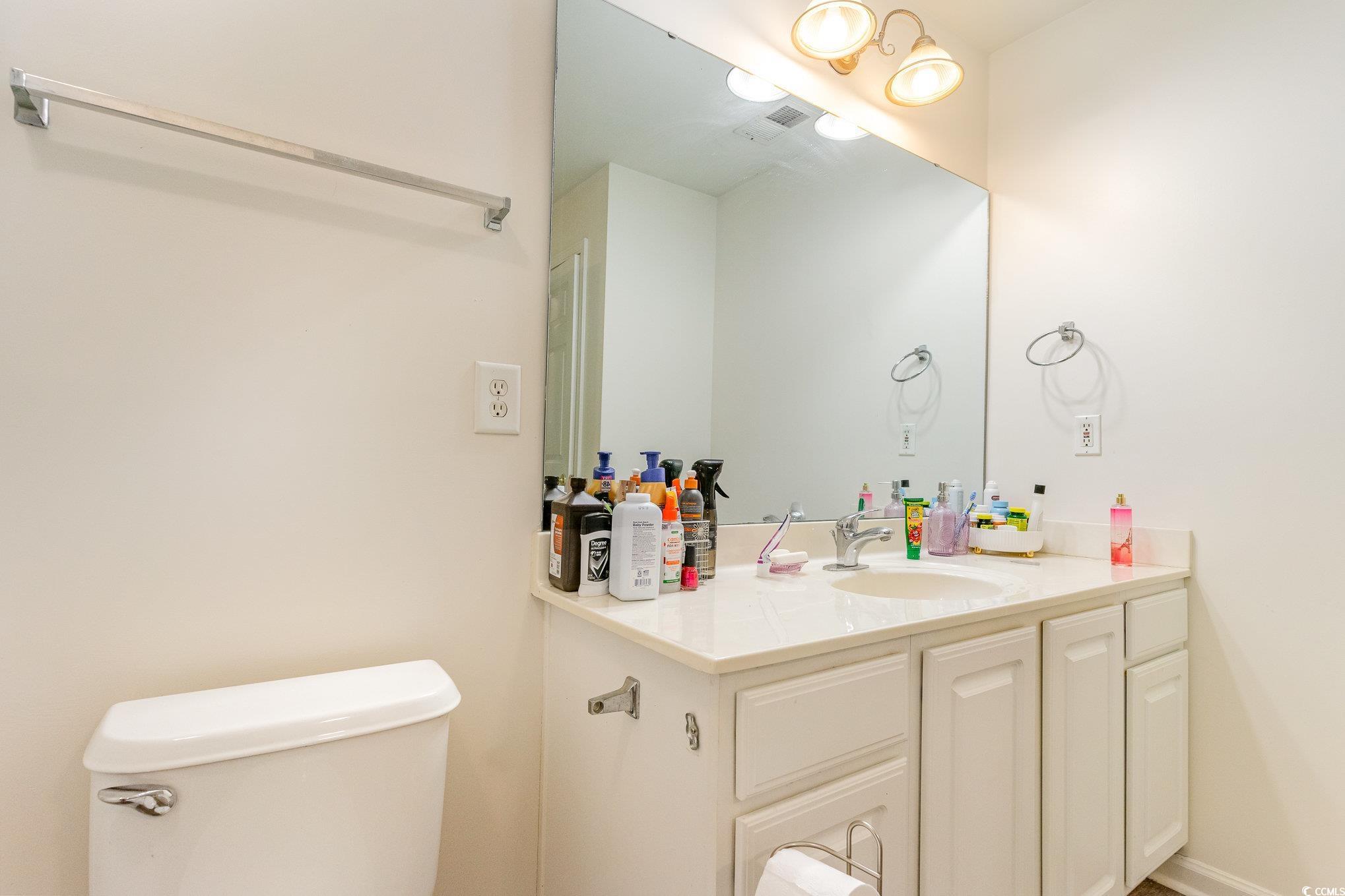 4845 Meadowsweet Dr. Property Photo 13