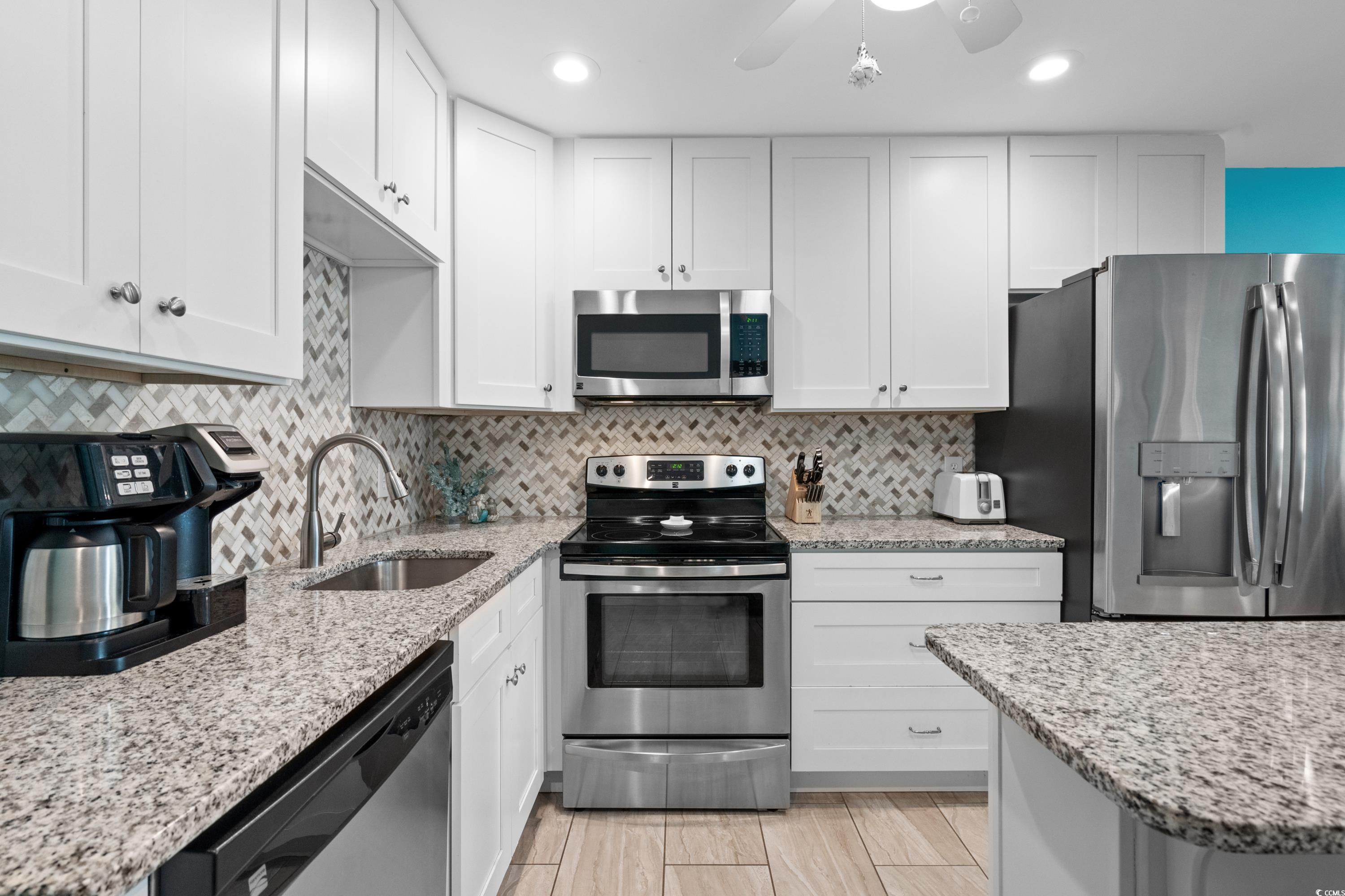 5601 N Ocean Blvd. Property Photo 10