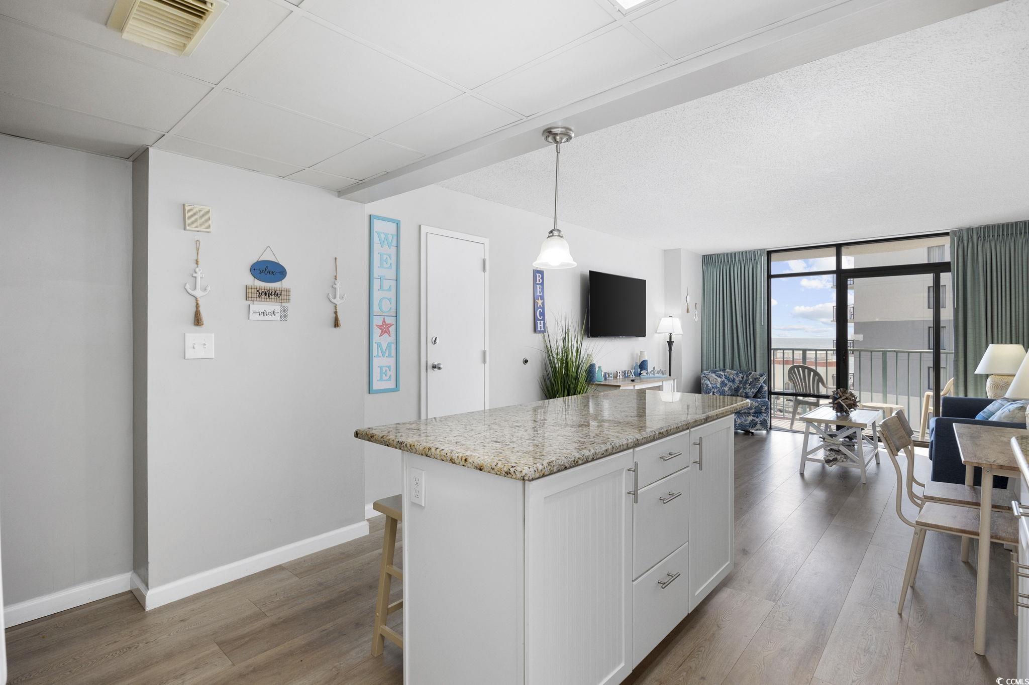 201 74th Ave. N Property Photo 9