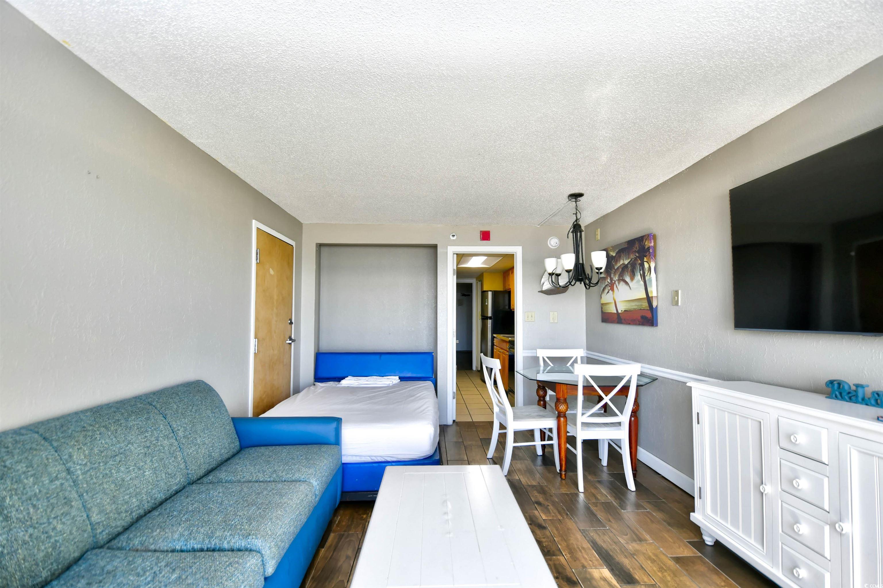 6804 N Ocean Blvd. Property Photo 5