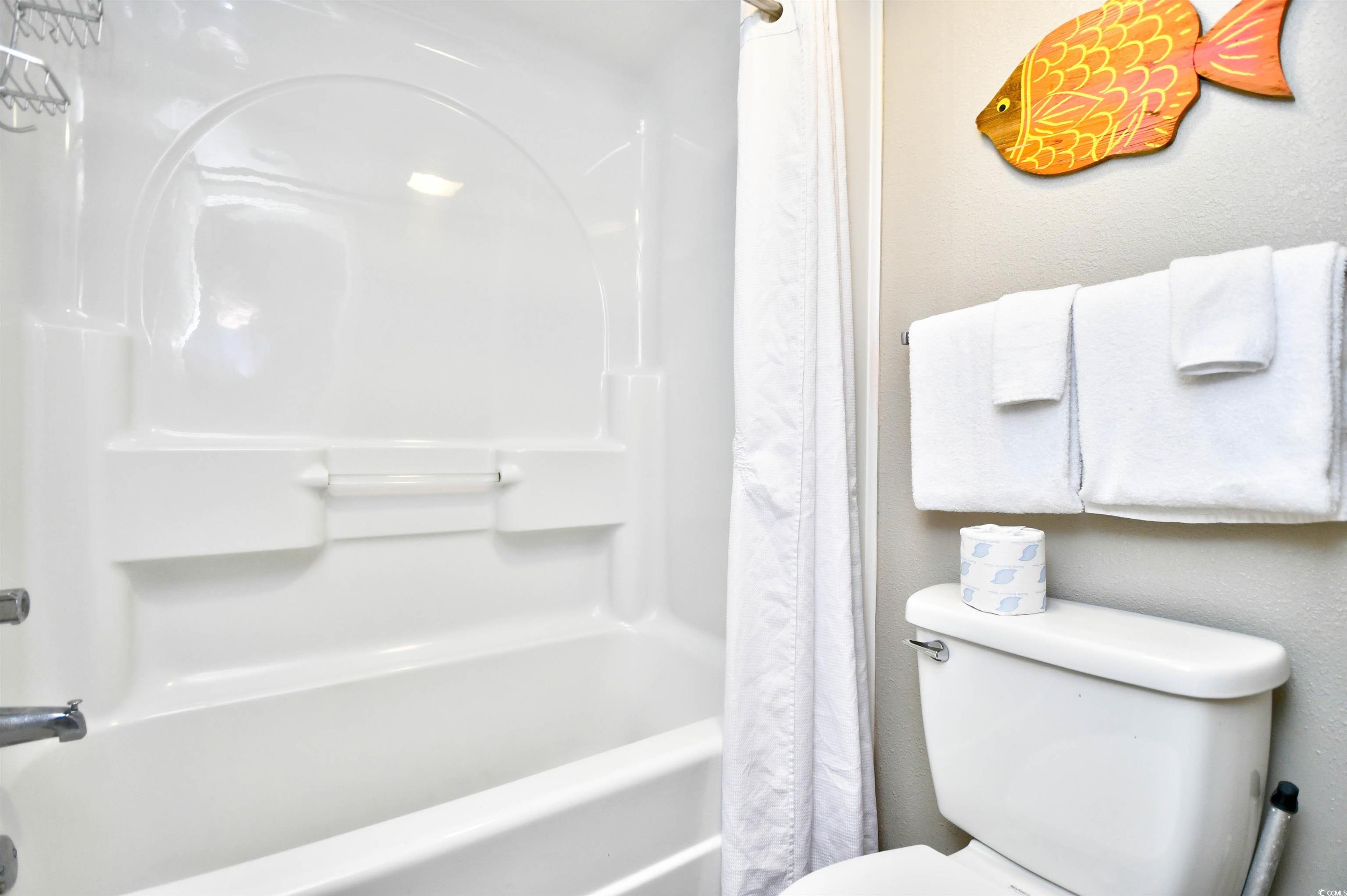 6804 N Ocean Blvd. Property Photo 11