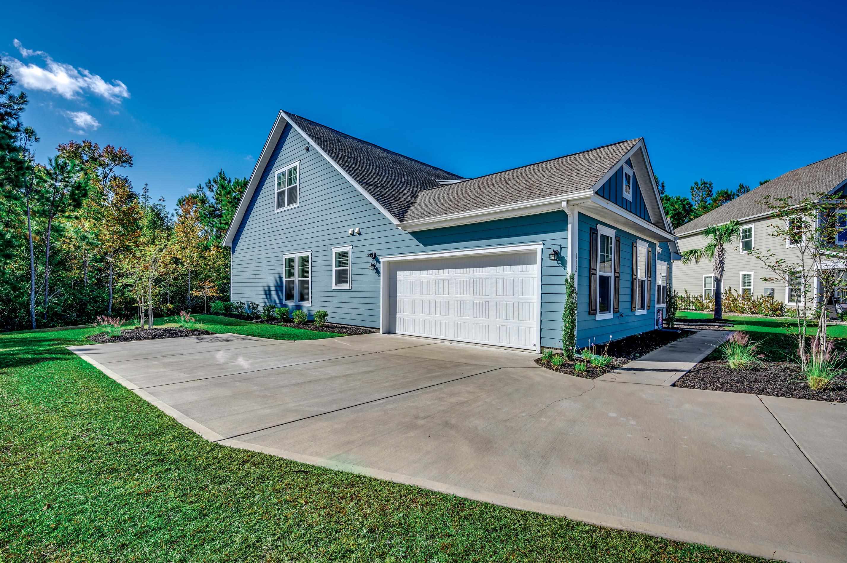 112 Zoysia Grass Ct Property Photo 3