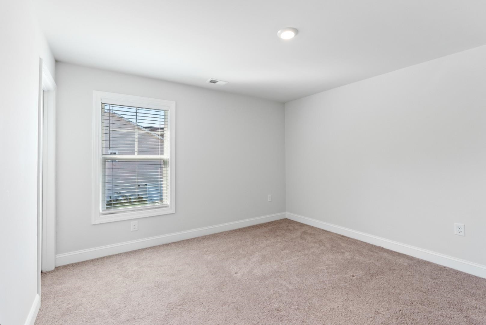 1315 Bermuda Grass Dr. Property Photo 33