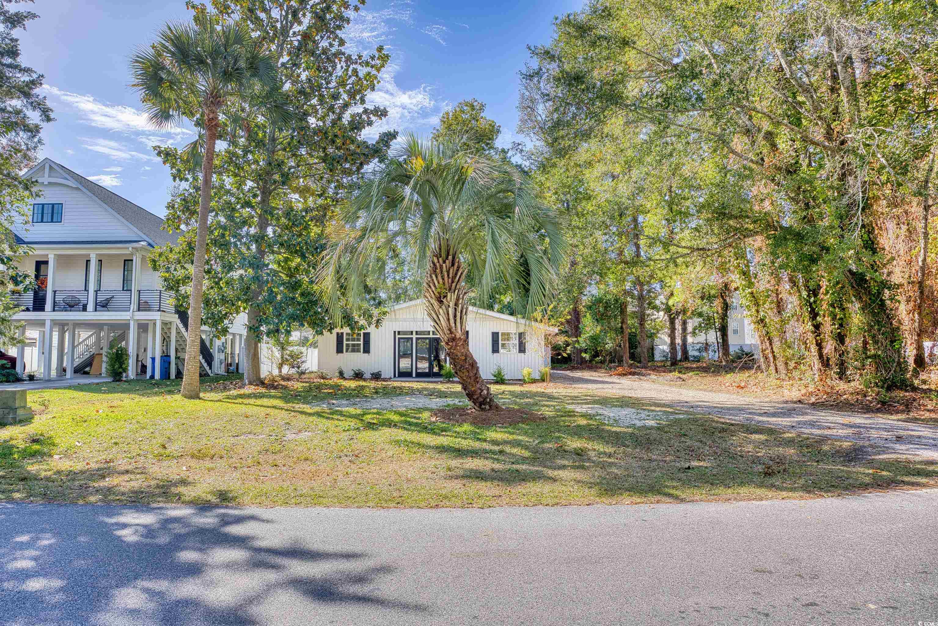 615 1st Ave. N Property Photo 37