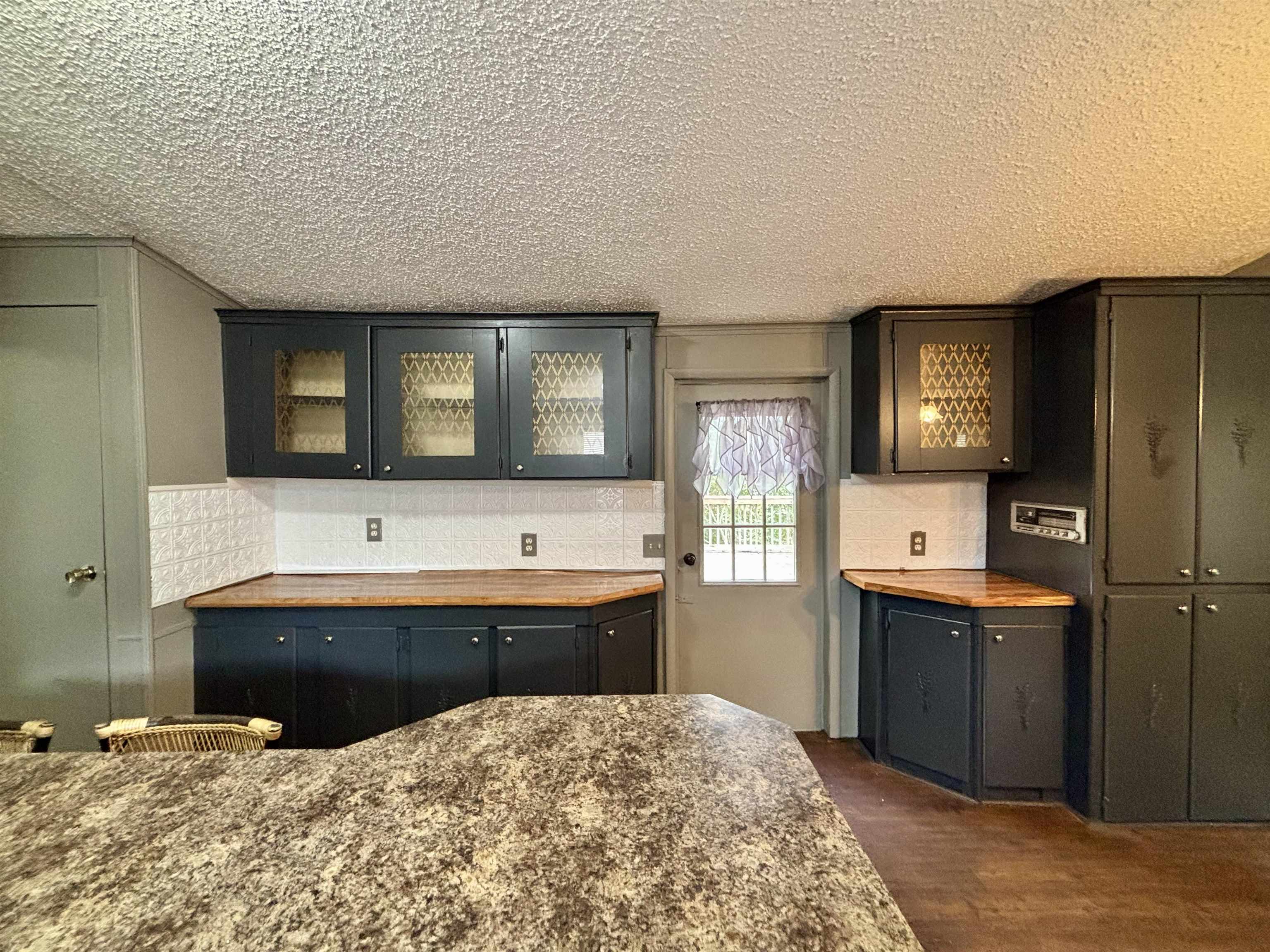 3762 Comfort Ct. Property Photo 6