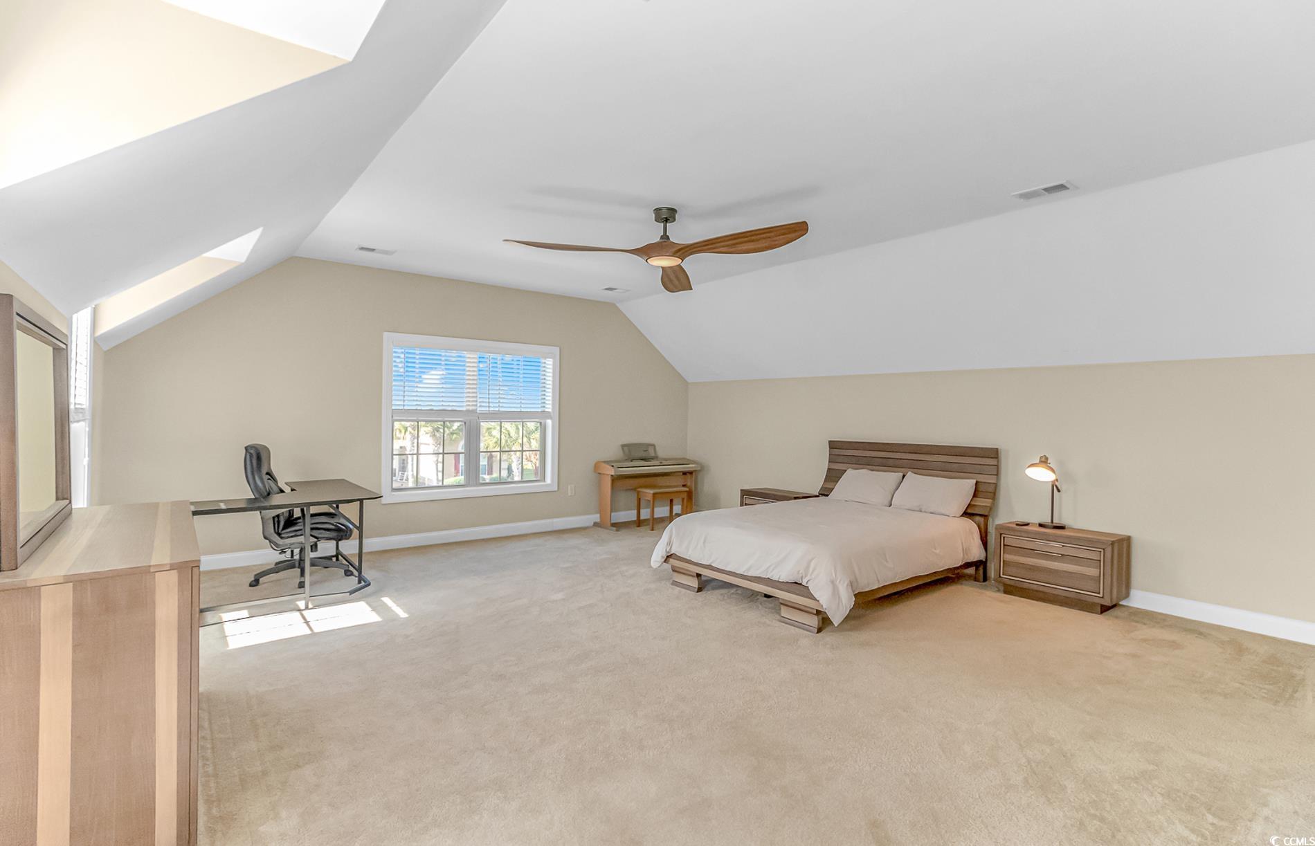 1404 Surfwatch Dr. Property Photo 25