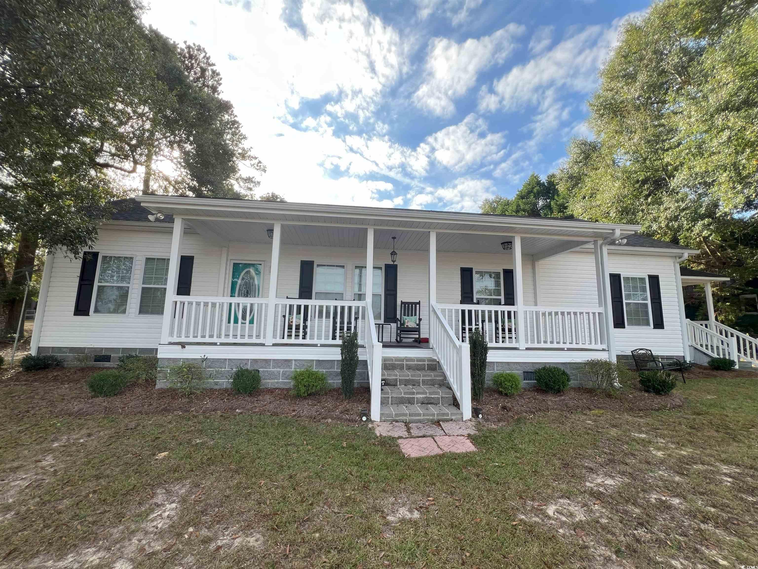 328 Mohican Dr. Property Photo 2