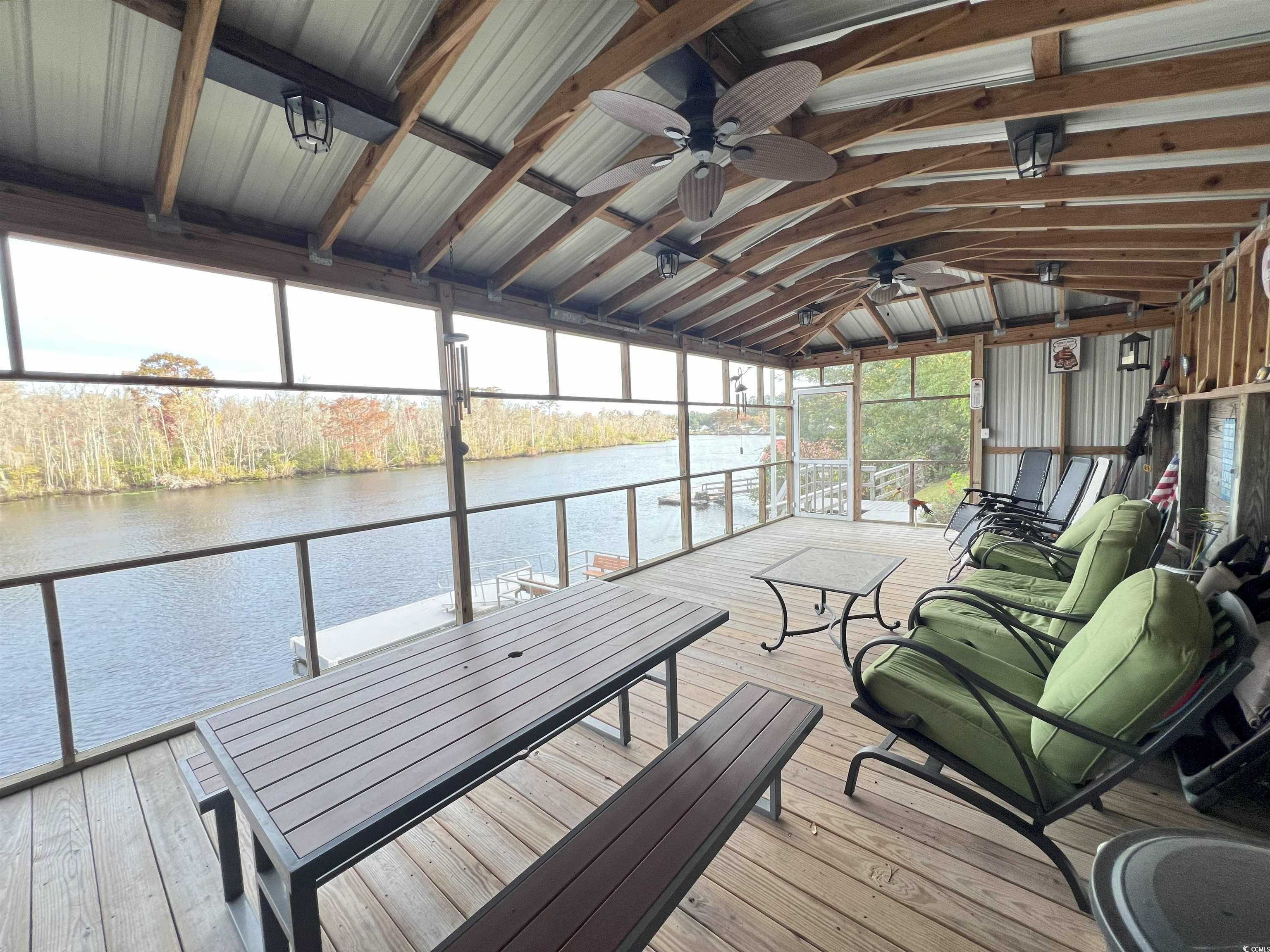 328 Mohican Dr. Property Photo 6