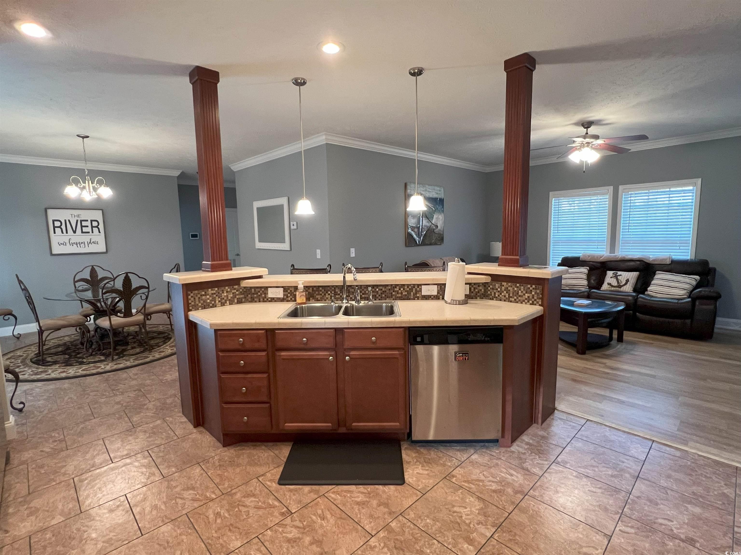 328 Mohican Dr. Property Photo 11