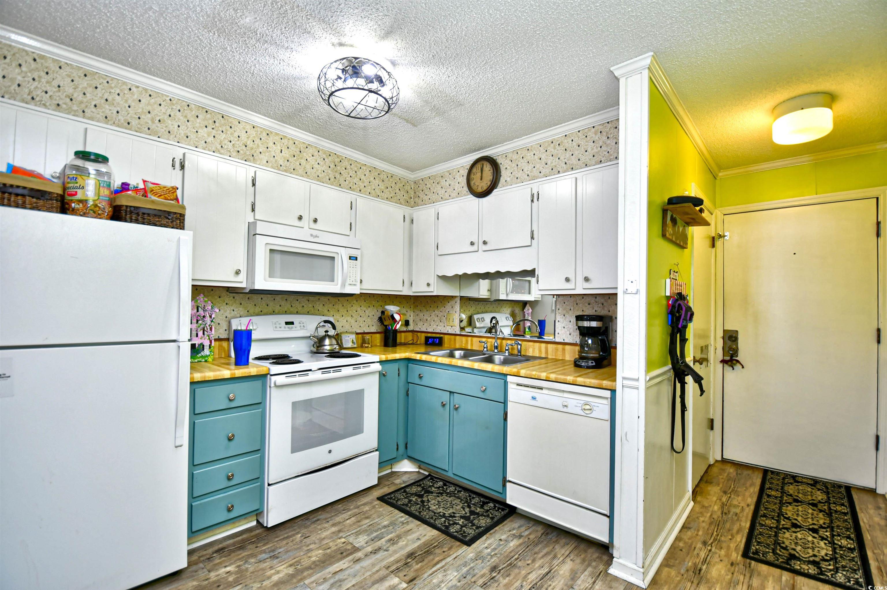 4305 S Ocean Blvd. Property Photo 4