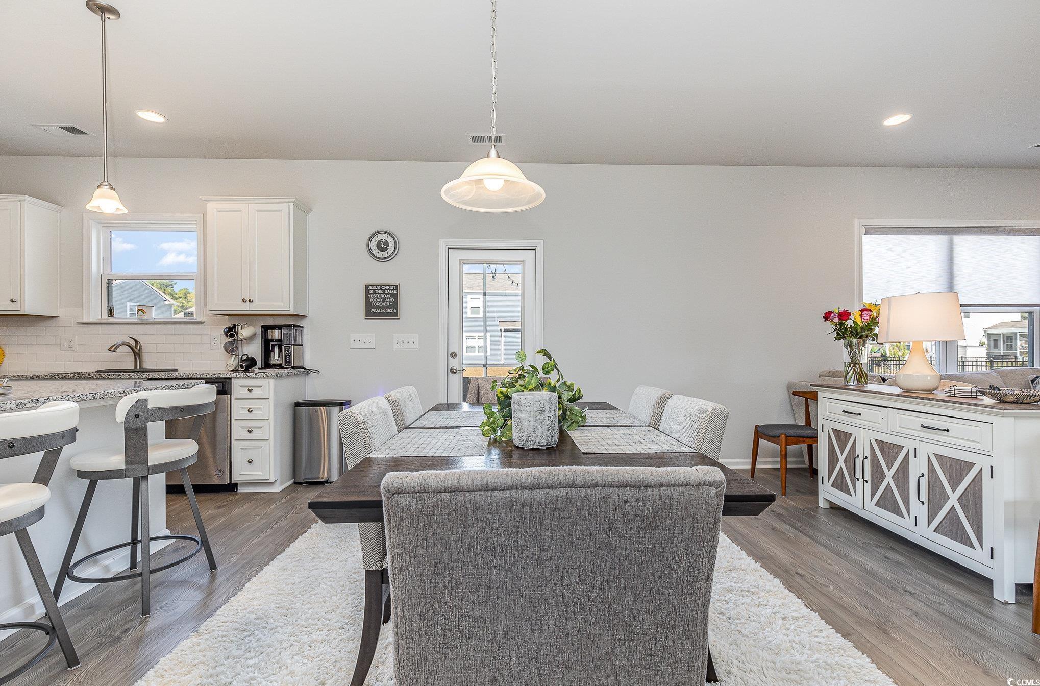 3519 Cornflower Way Property Photo 4