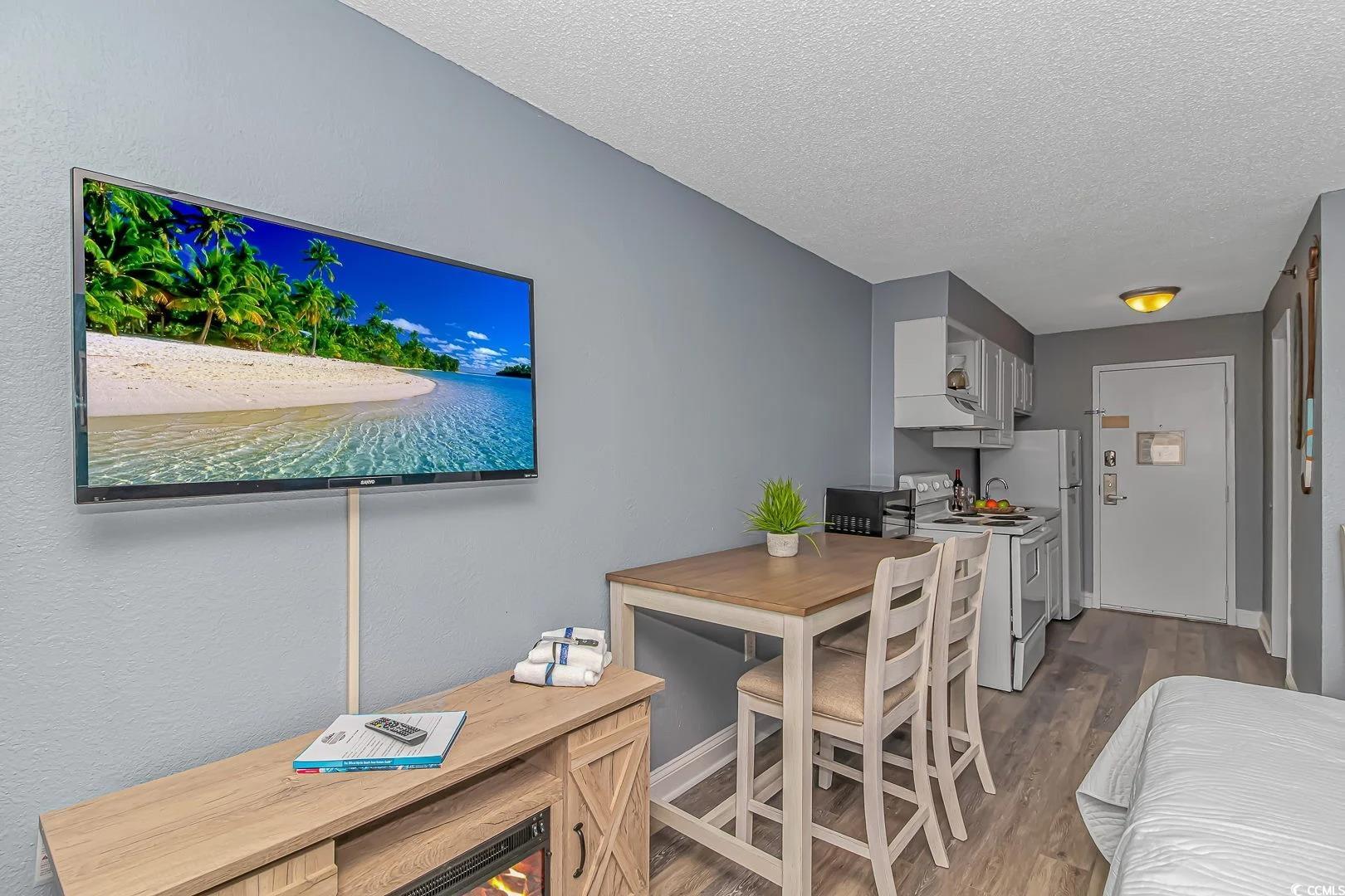 1207 S Ocean Blvd. Property Photo 8