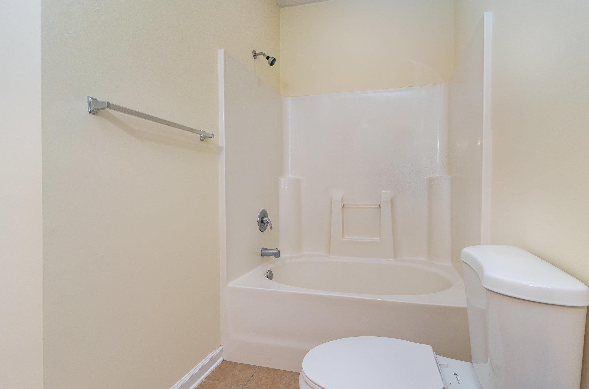 5810 Longwood Dr. Property Photo 17