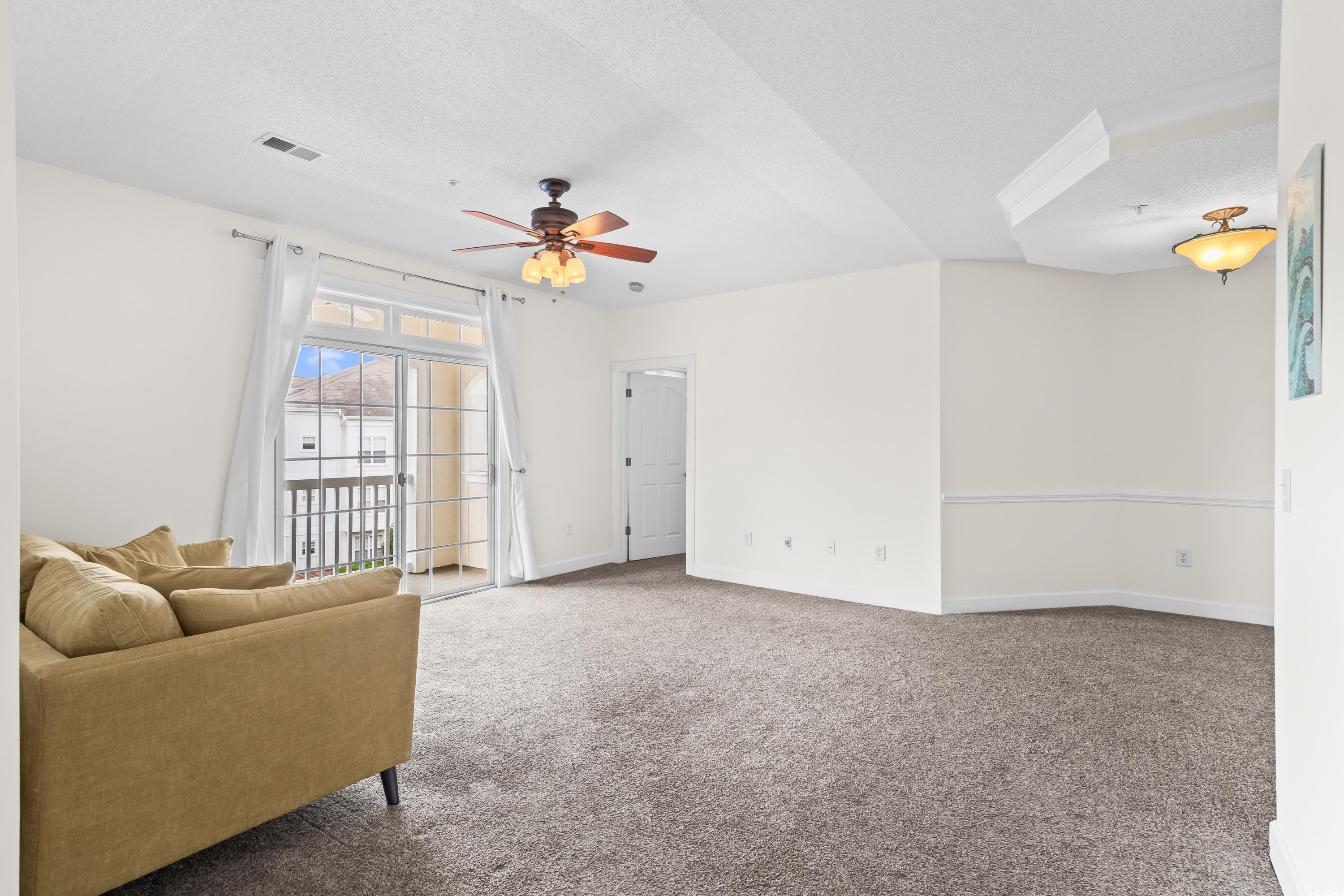 2241 Waterview Dr. Property Photo 4