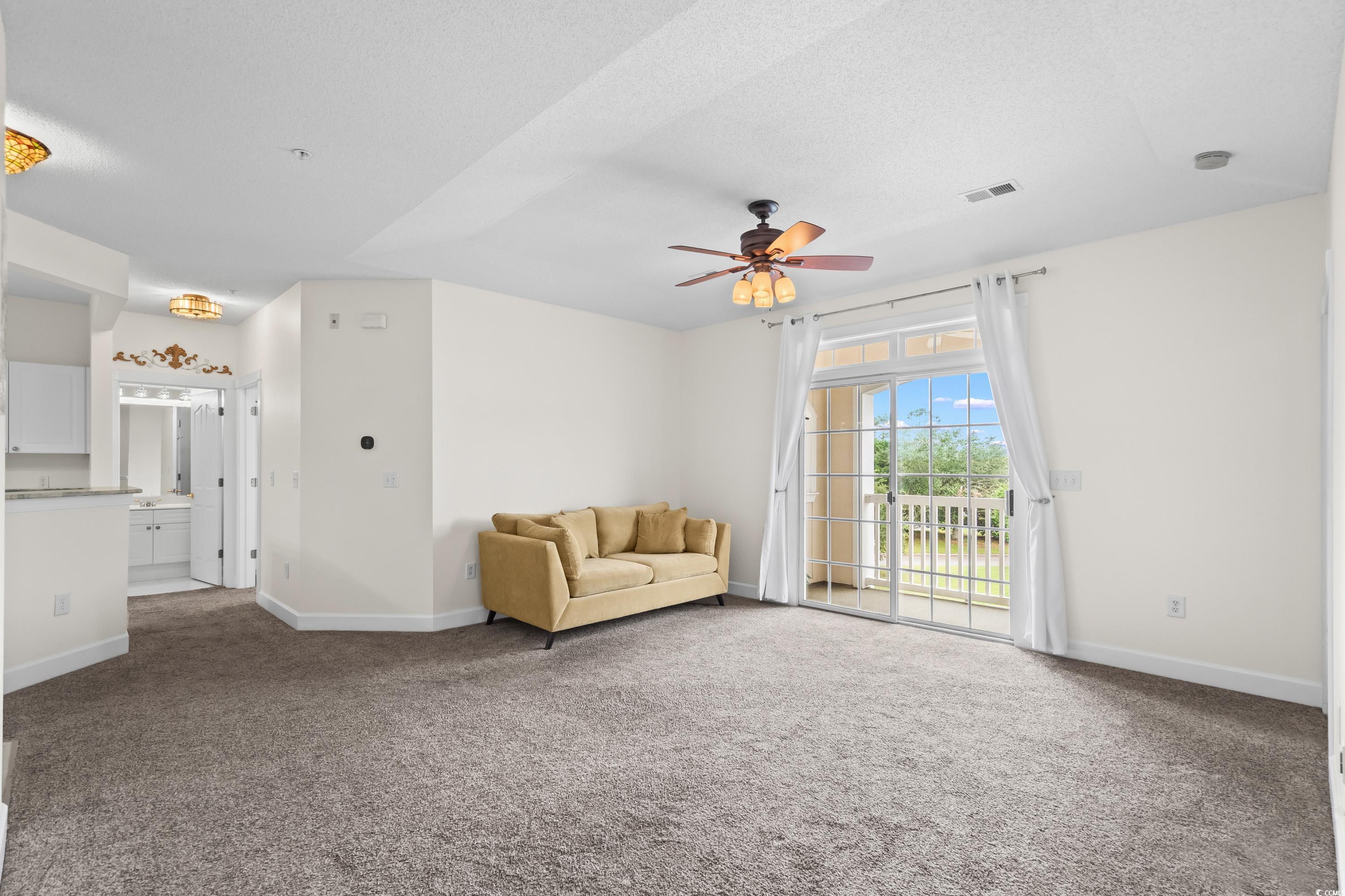 2241 Waterview Dr. Property Photo 5