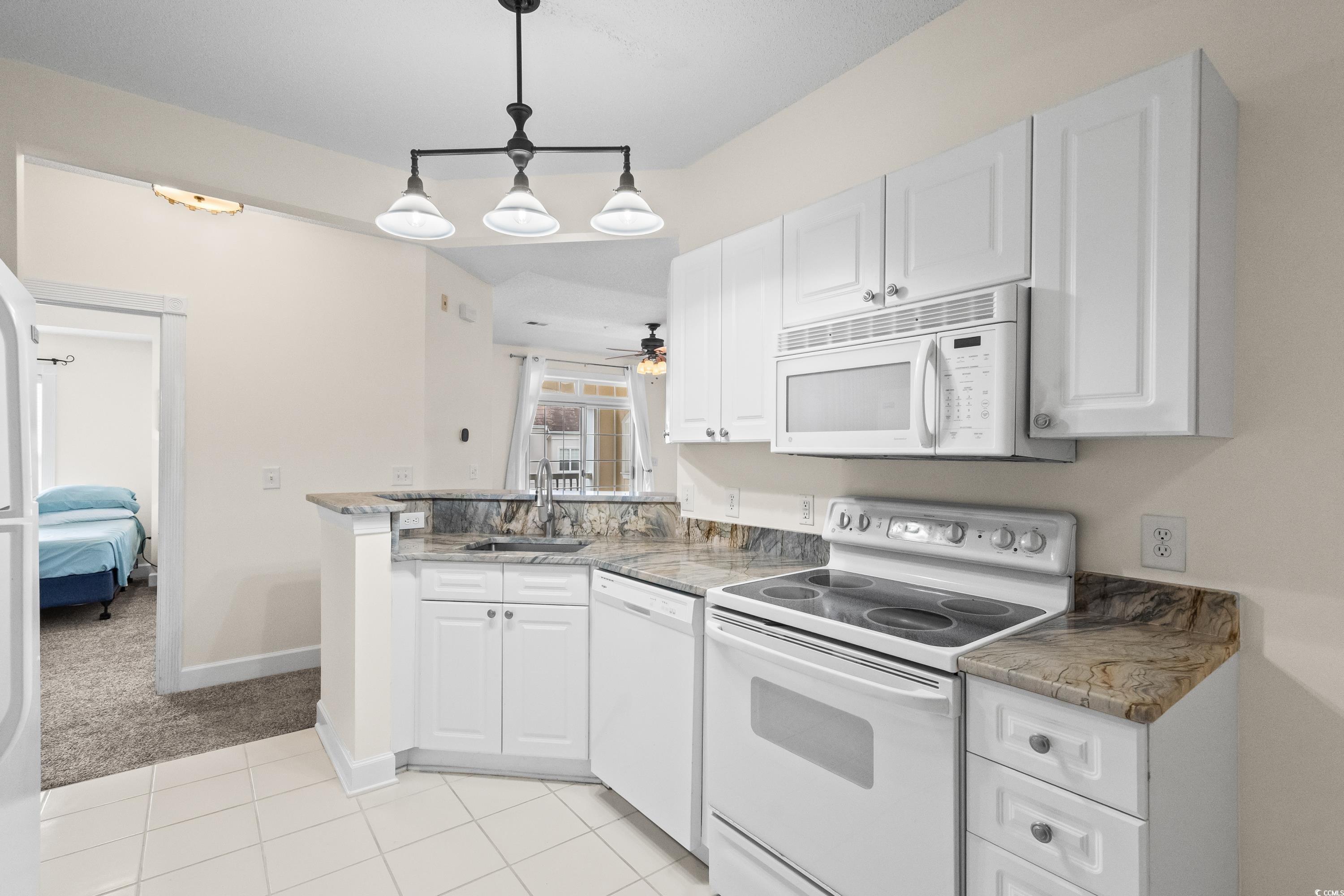 2241 Waterview Dr. Property Photo 11