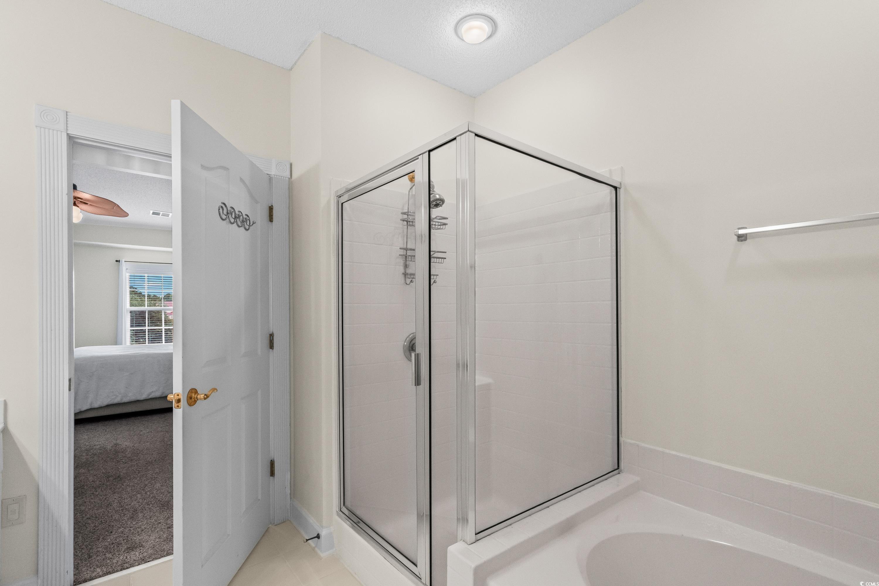 2241 Waterview Dr. Property Photo 21