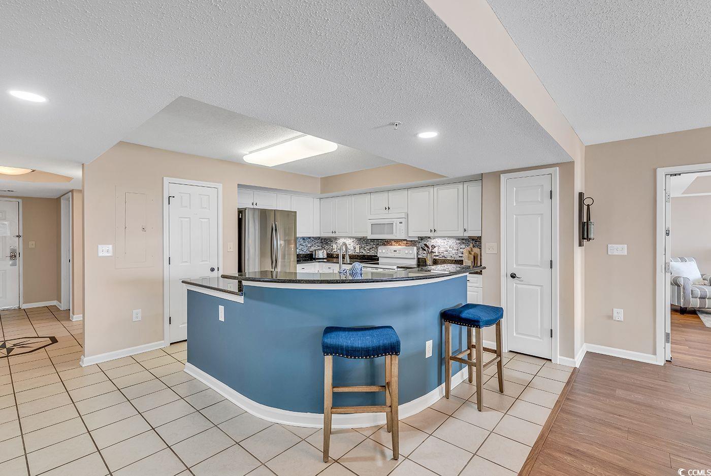 2151 Bridge View Ct. Property Photo 4