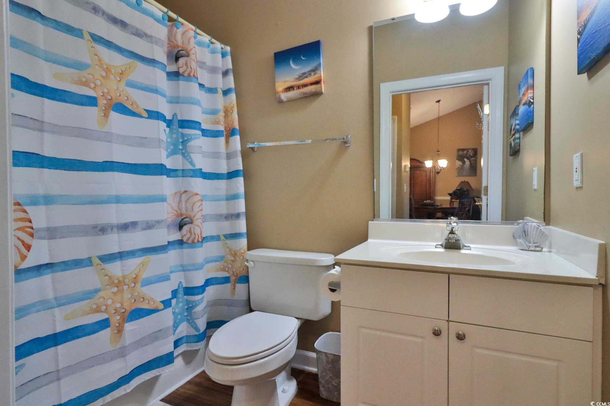 5825 Catalina Dr. Property Photo 10