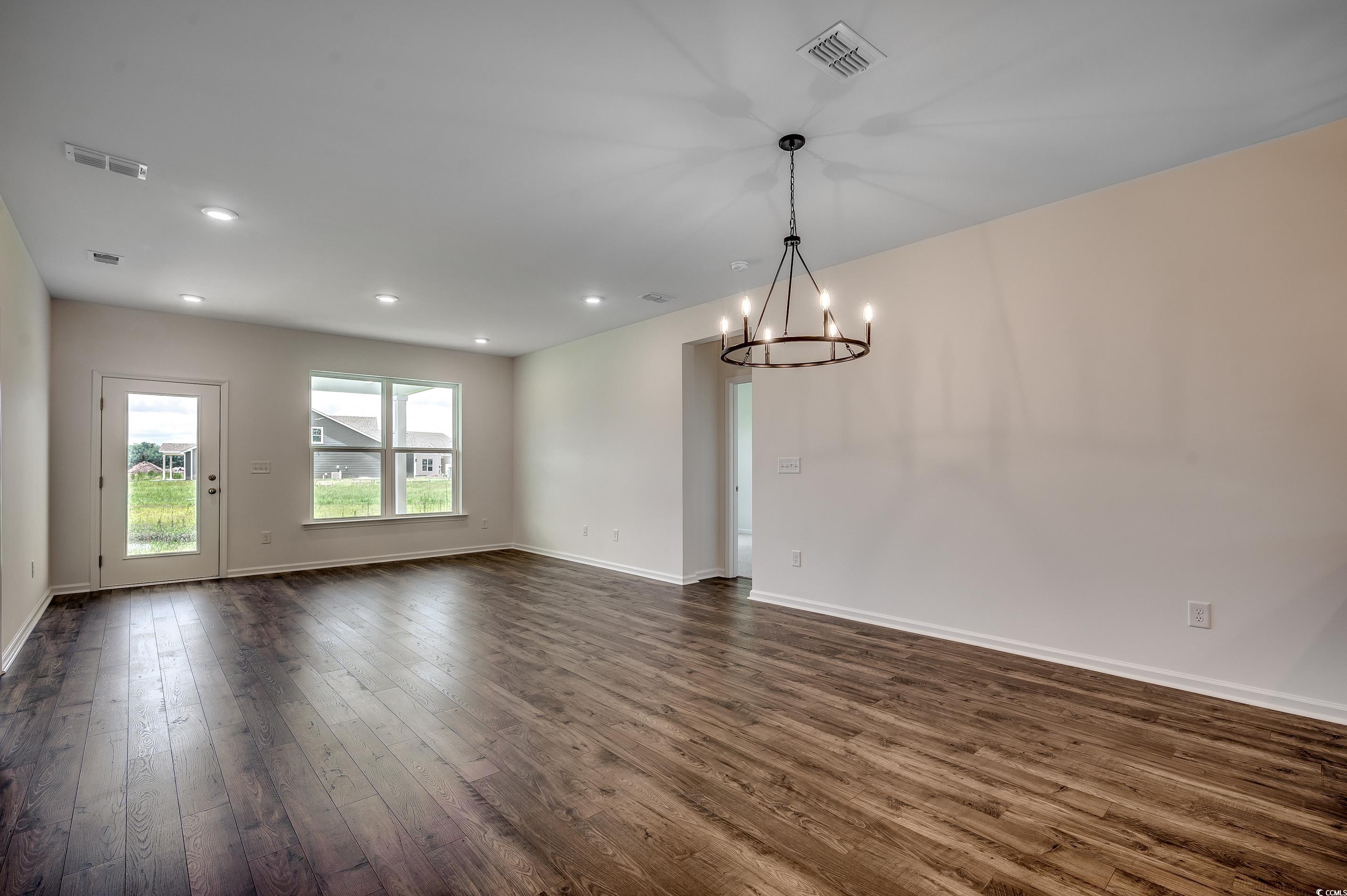 8652 Farrier Dr. Property Photo 5