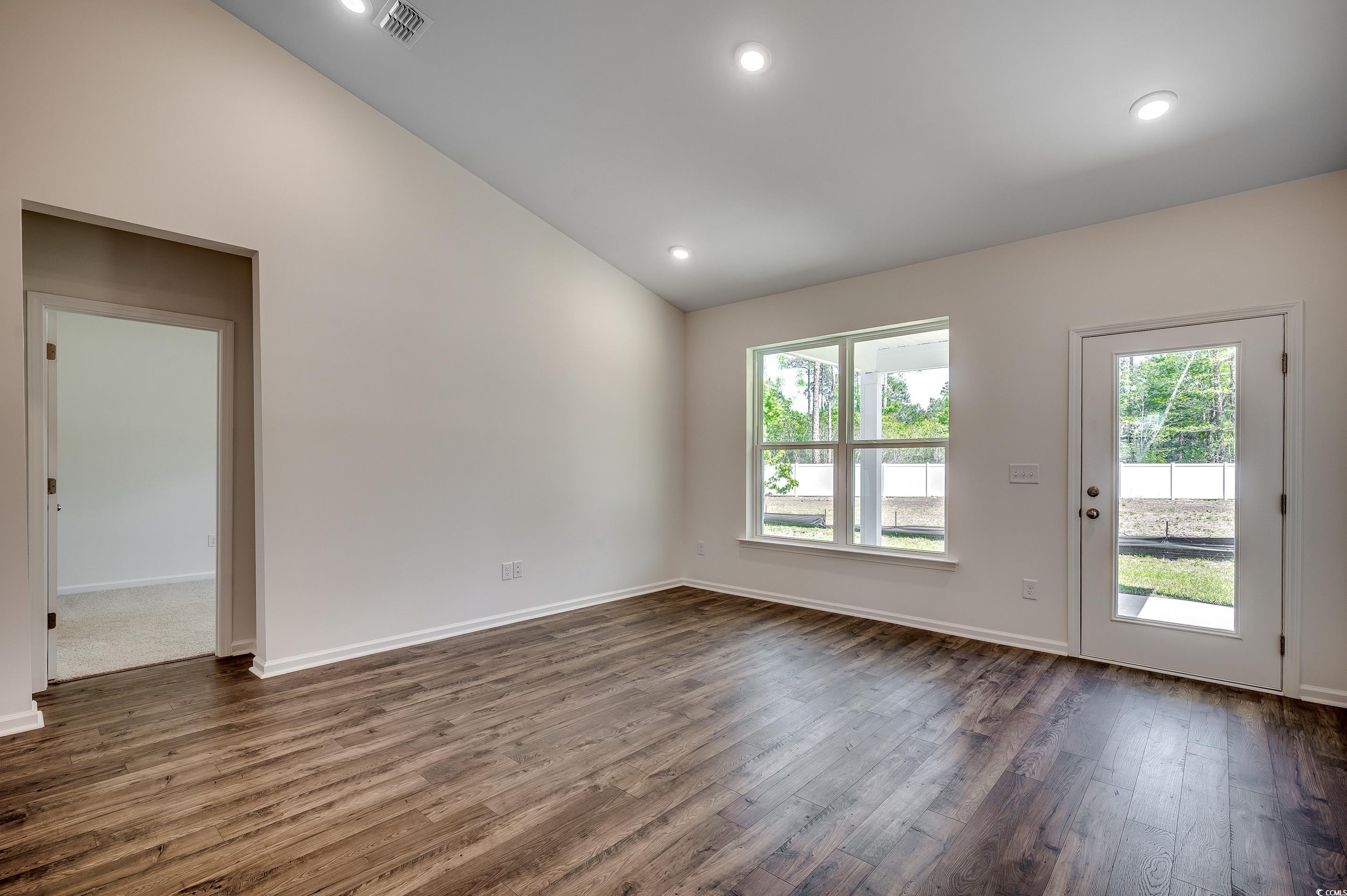 8667 Farrier Dr. Property Photo 10