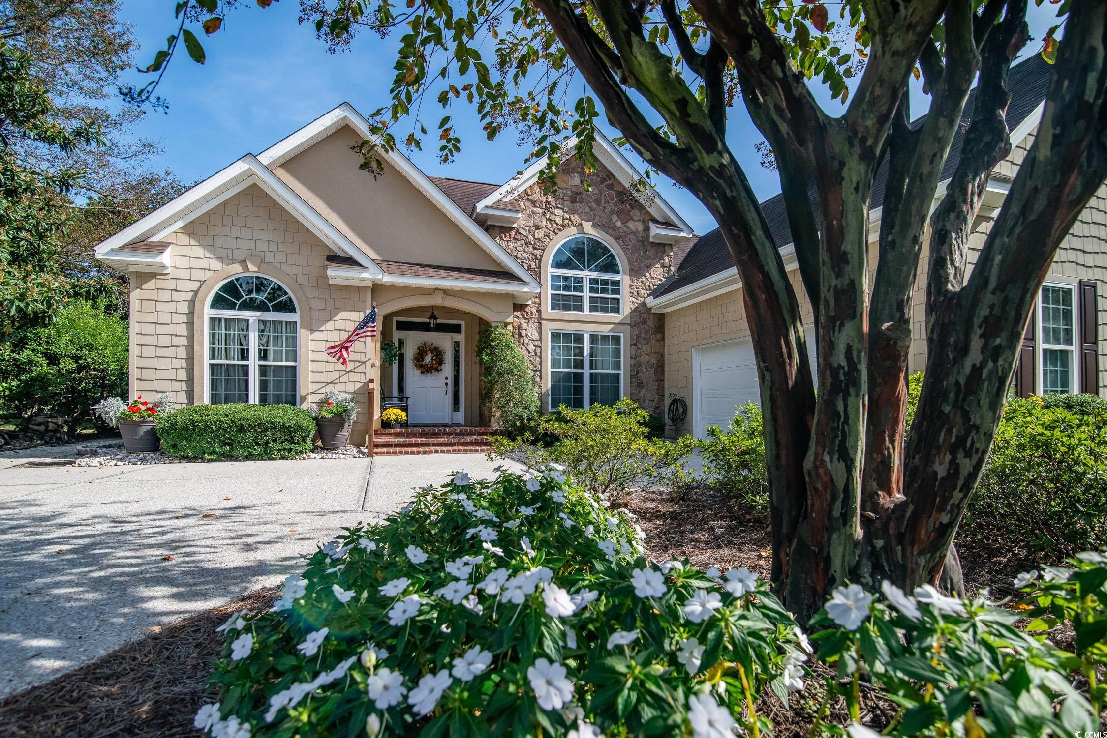 1716 Club Circle Dr. Property Photo