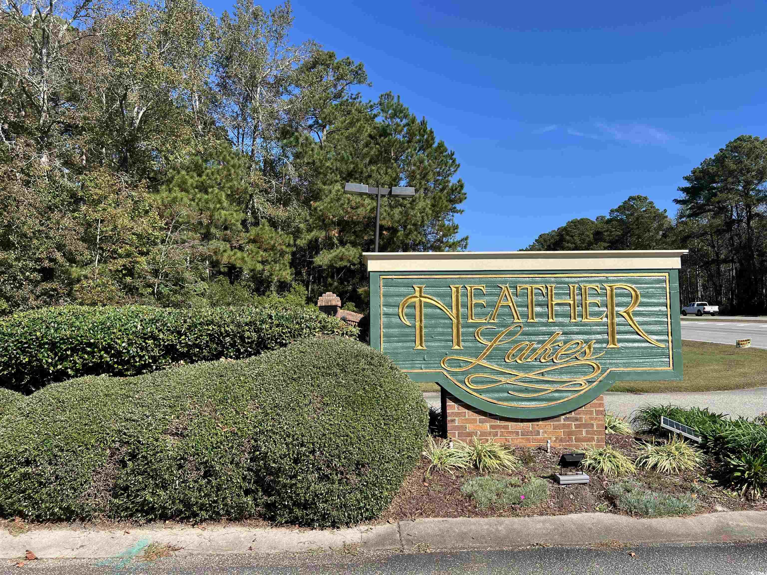 2588 Lake Vista Dr. Property Photo 2
