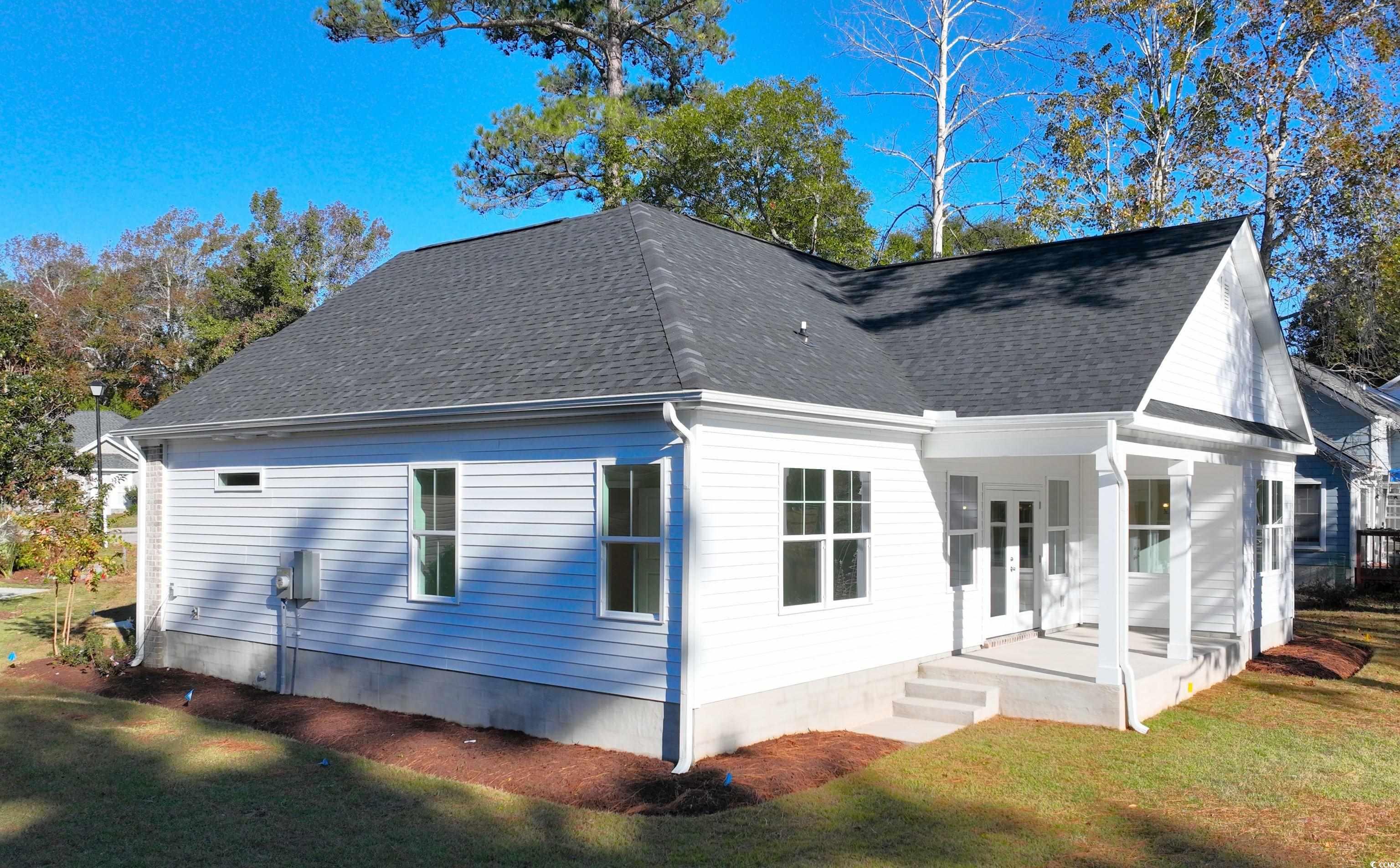 2588 Lake Vista Dr. Property Photo 4