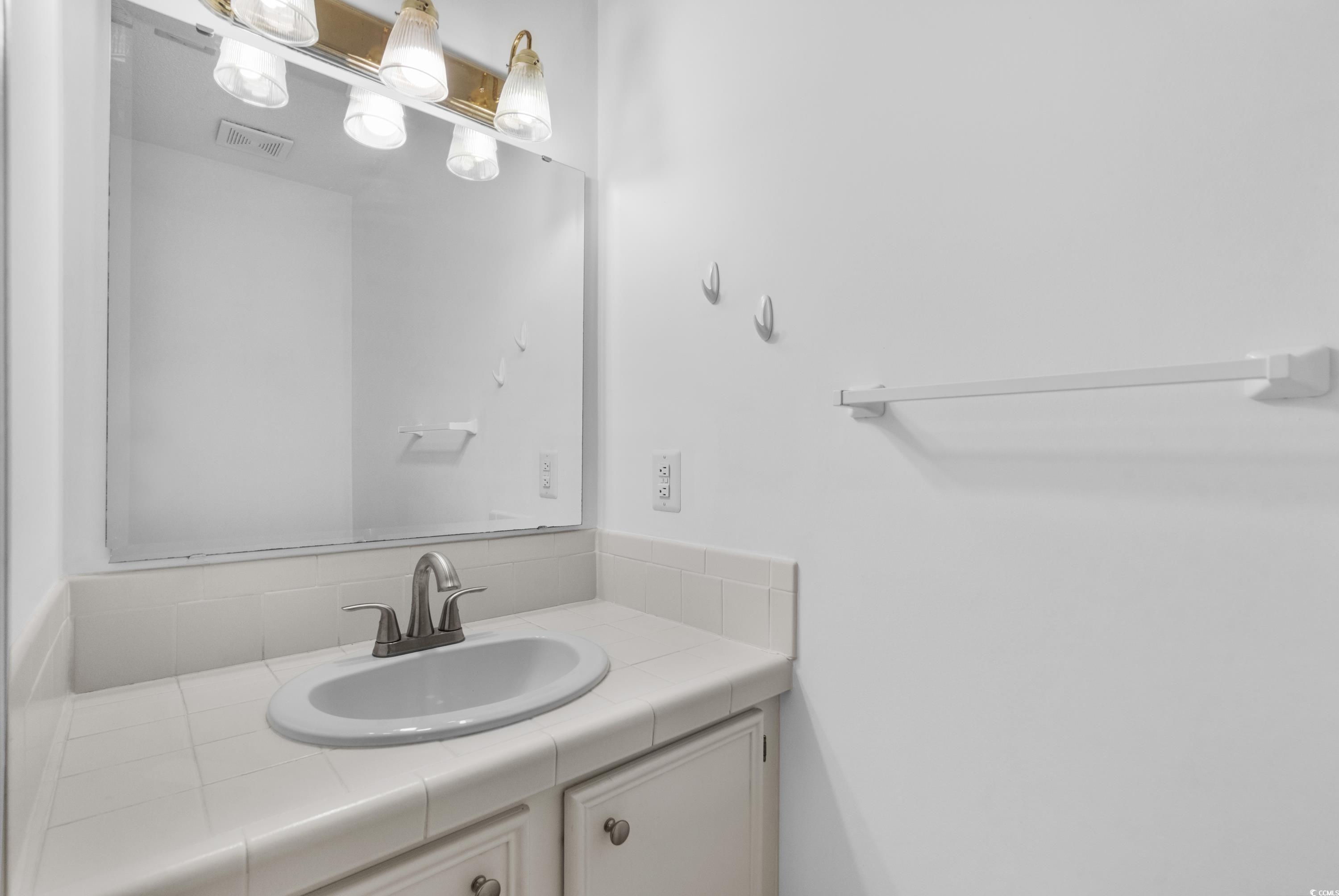 2925 Carriage Row Ln. Property Photo 12