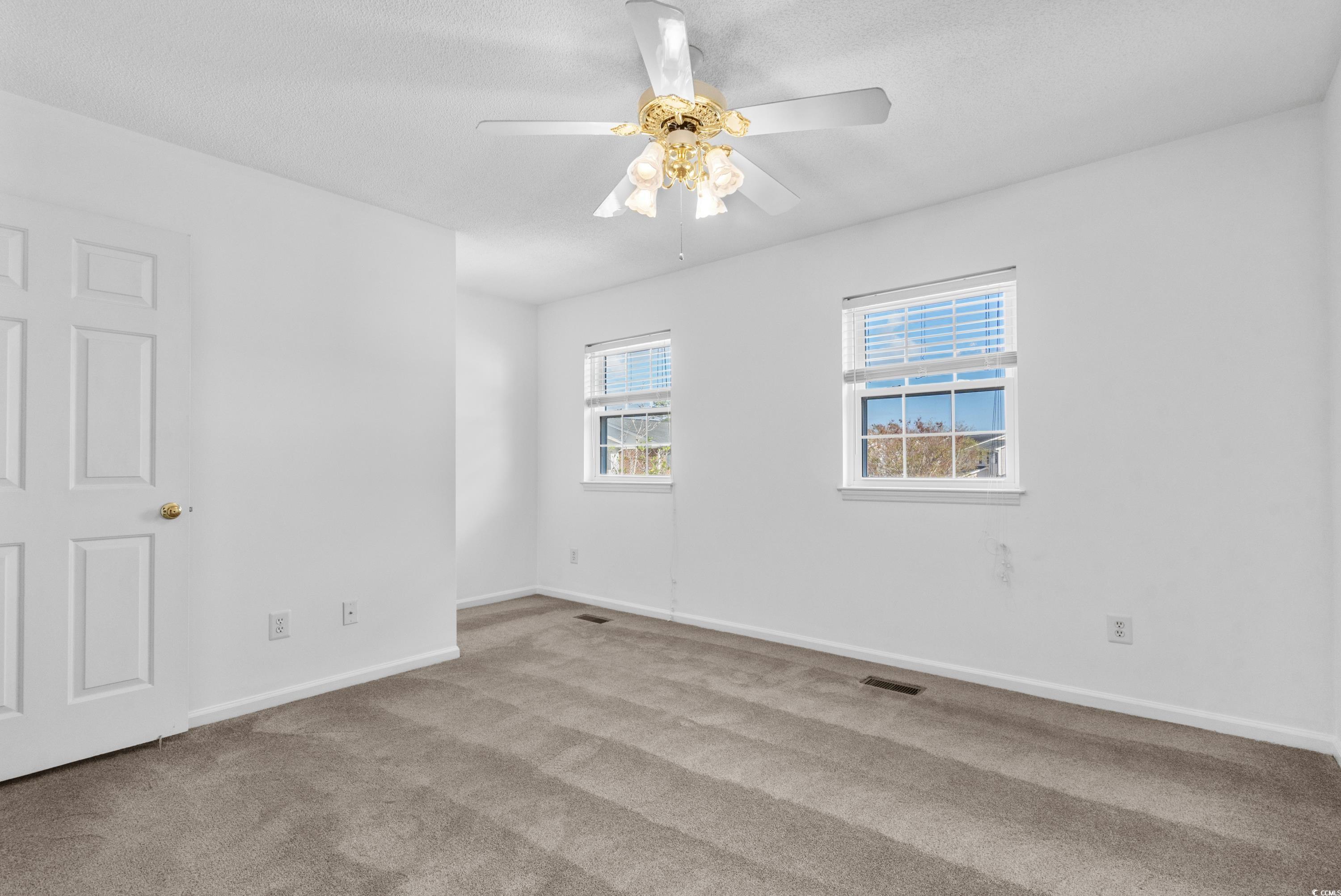 2925 Carriage Row Ln. Property Photo 13