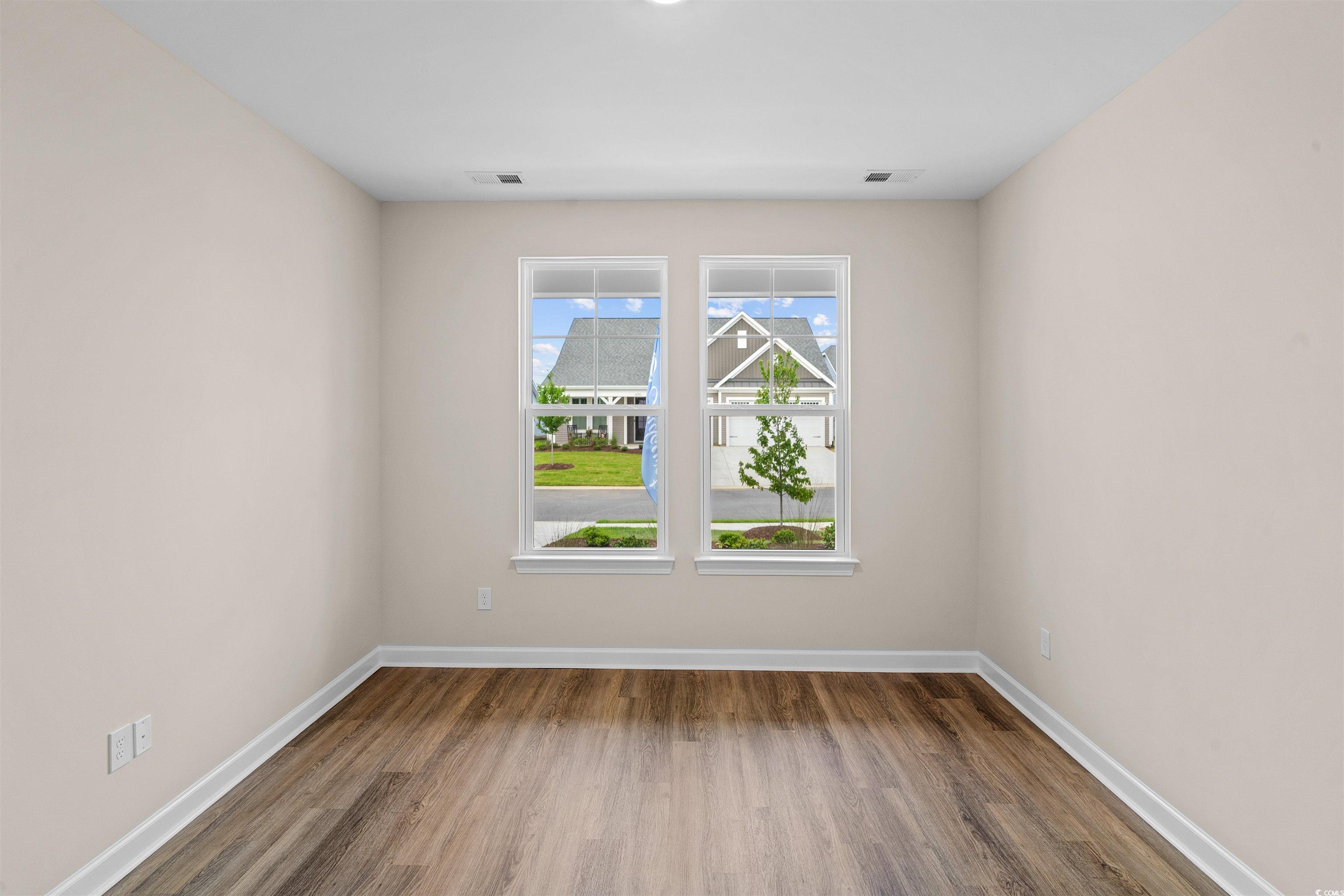 5040 Cambria Ct. Property Photo 27