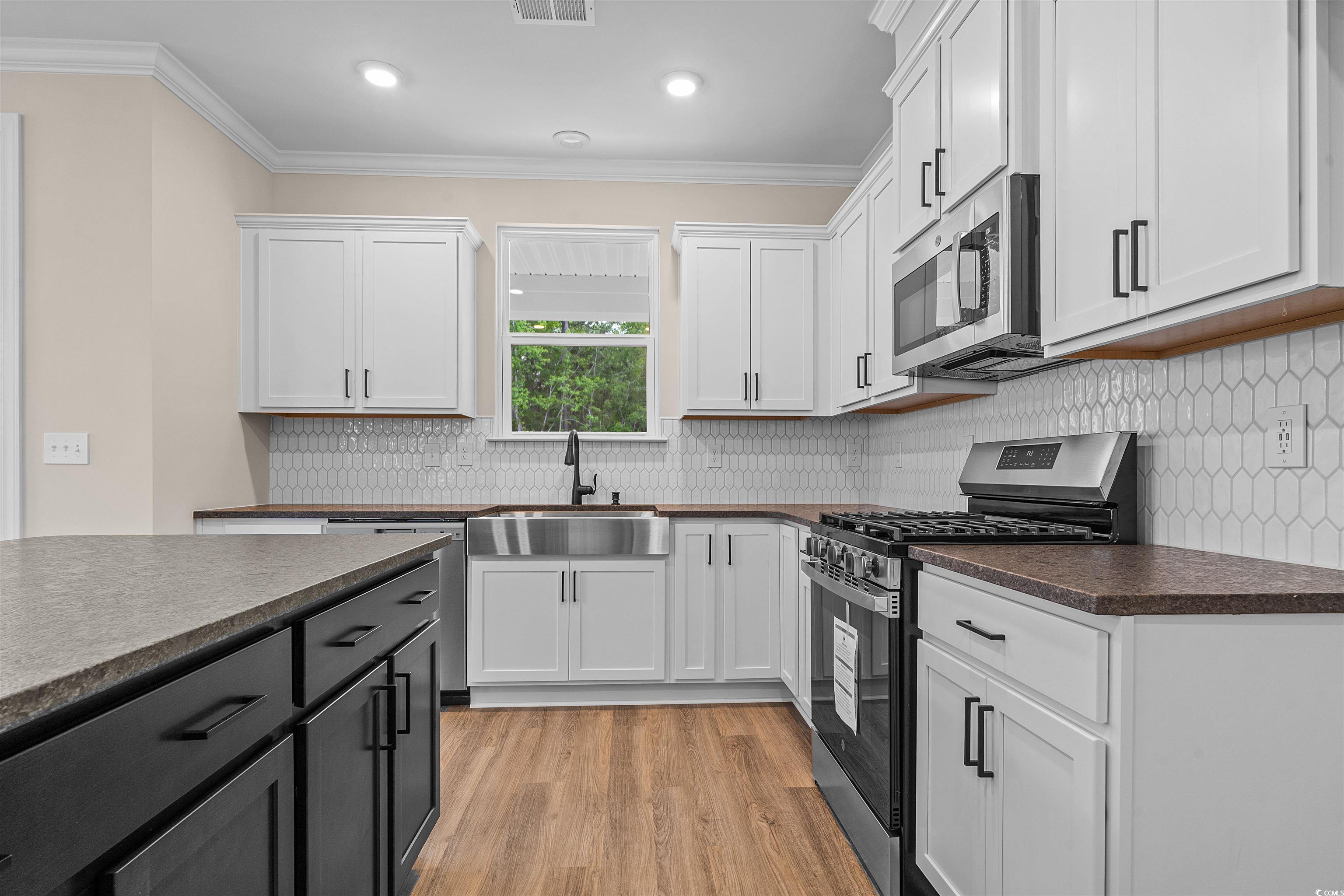 5040 Cambria Ct. Property Photo 28