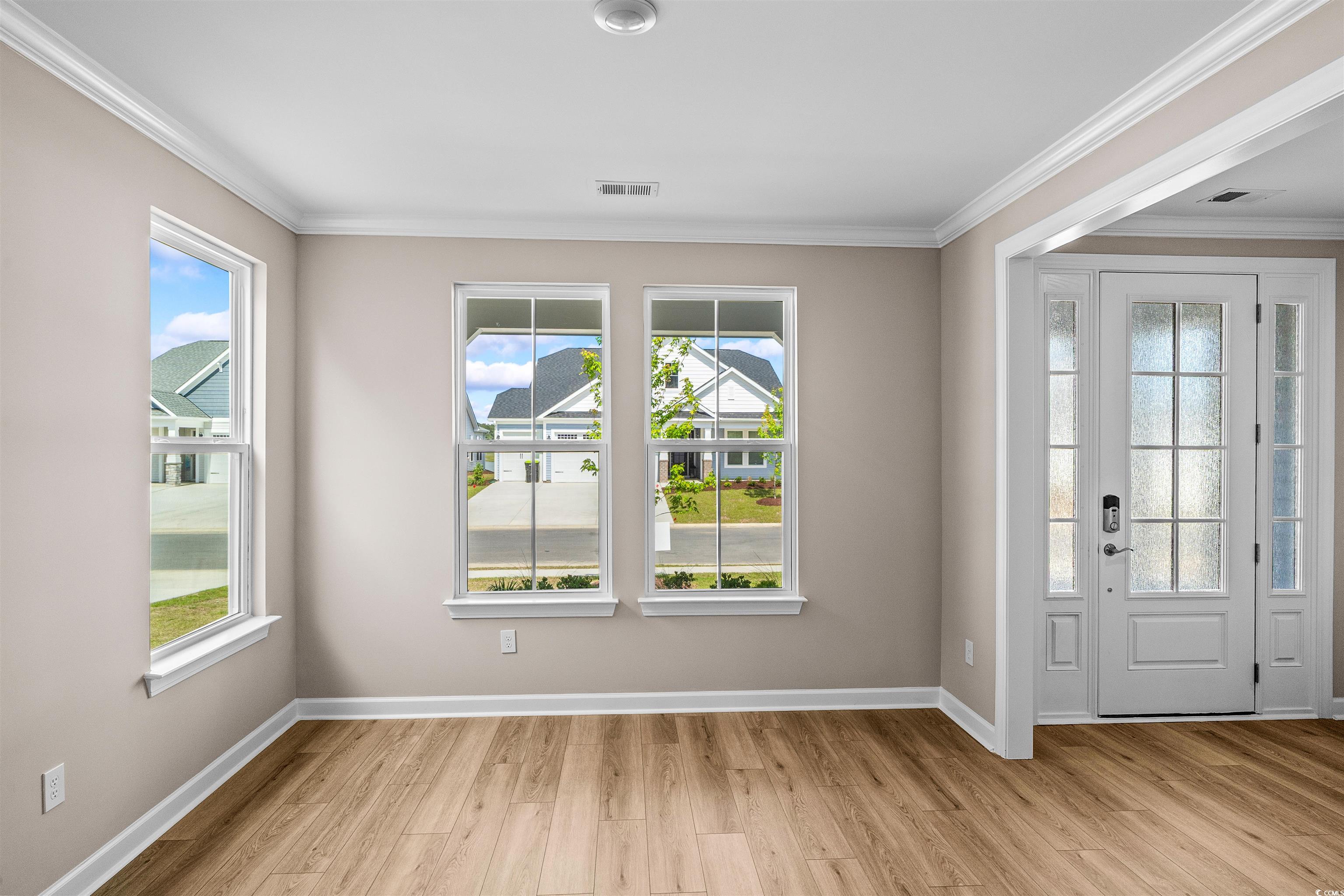 5036 Cambria Ct. Property Photo 5