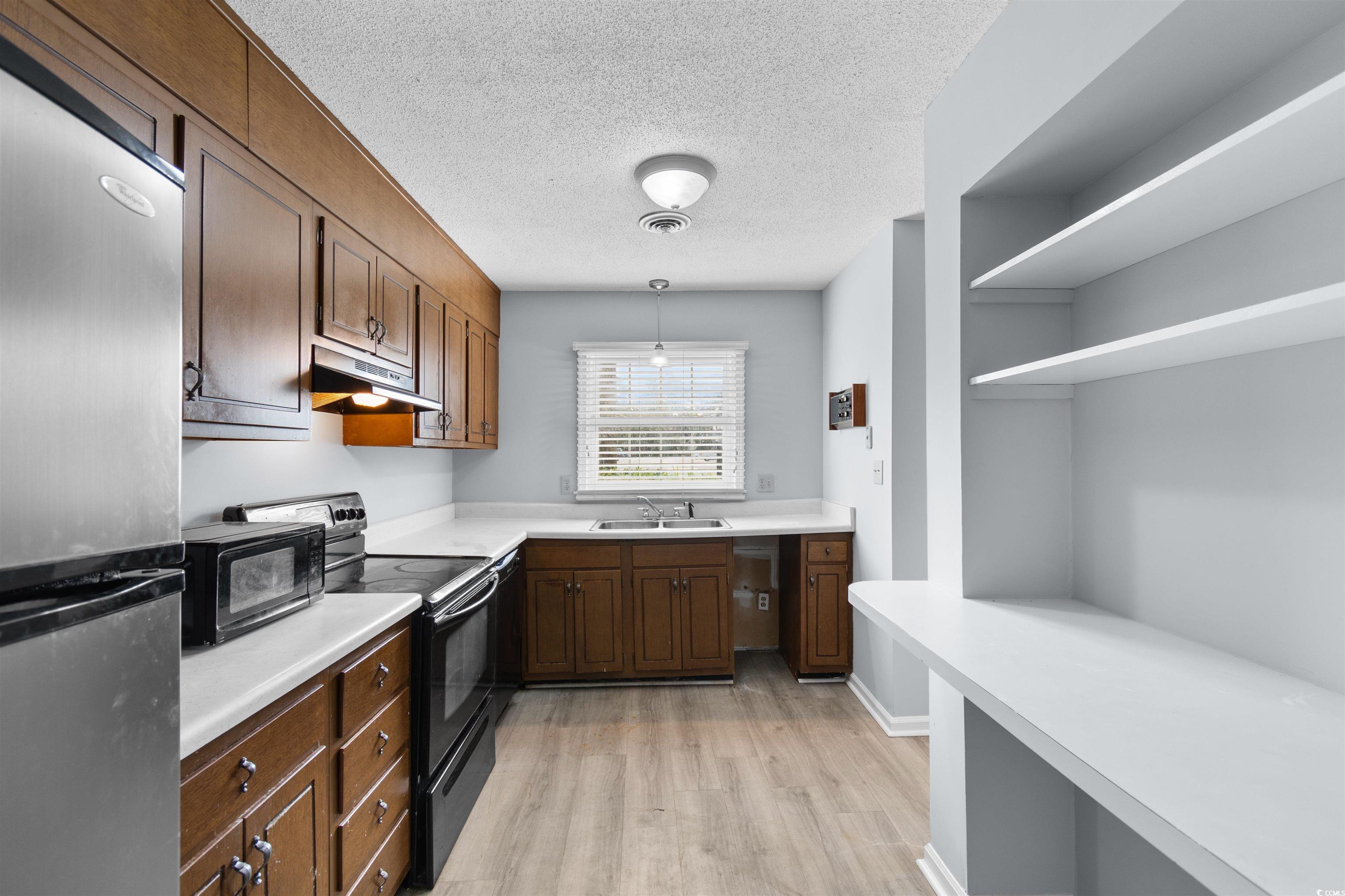 4505 N Kings Hwy. Property Photo 5