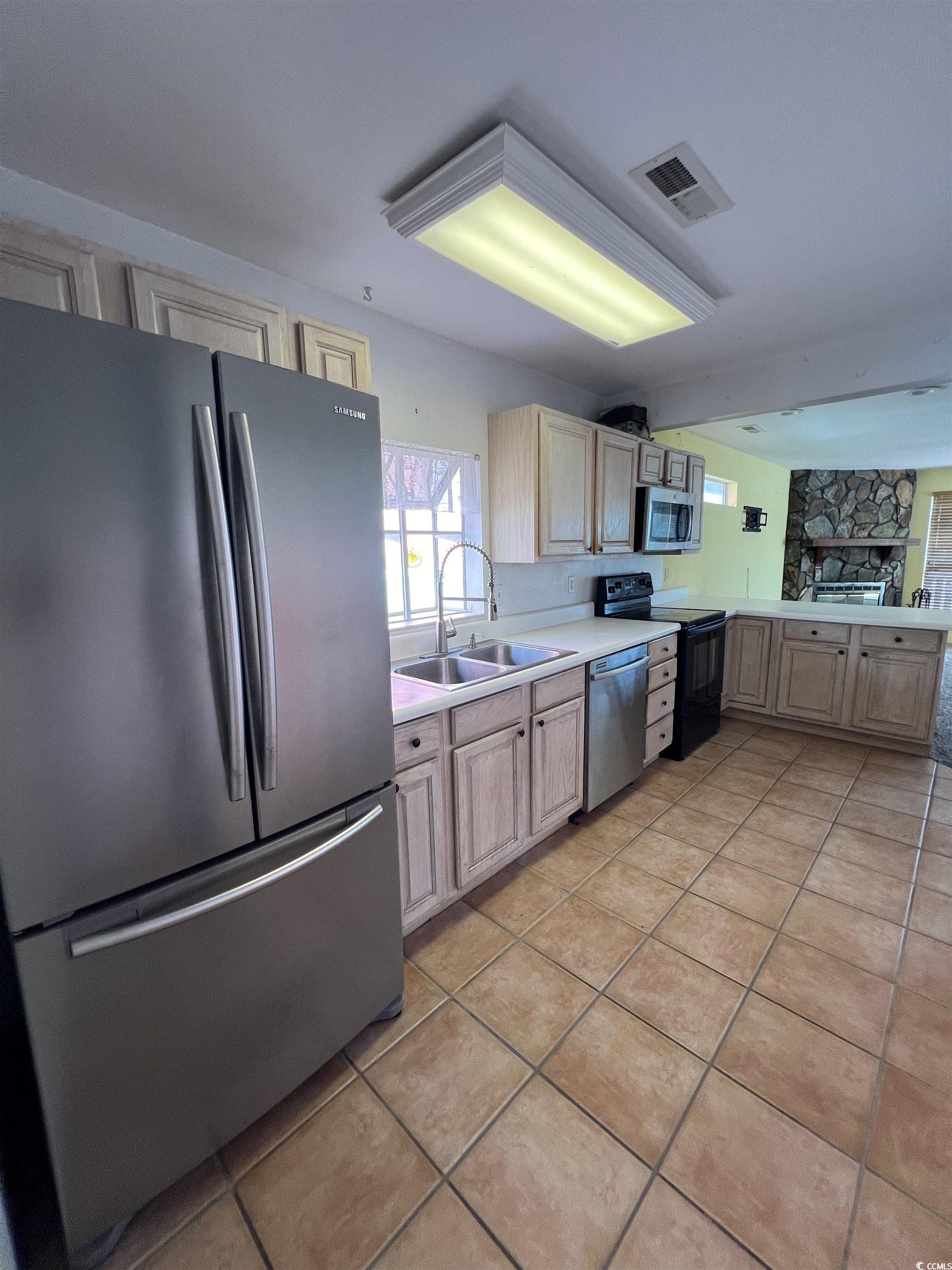 848 S Waccamaw Dr. Property Photo 13