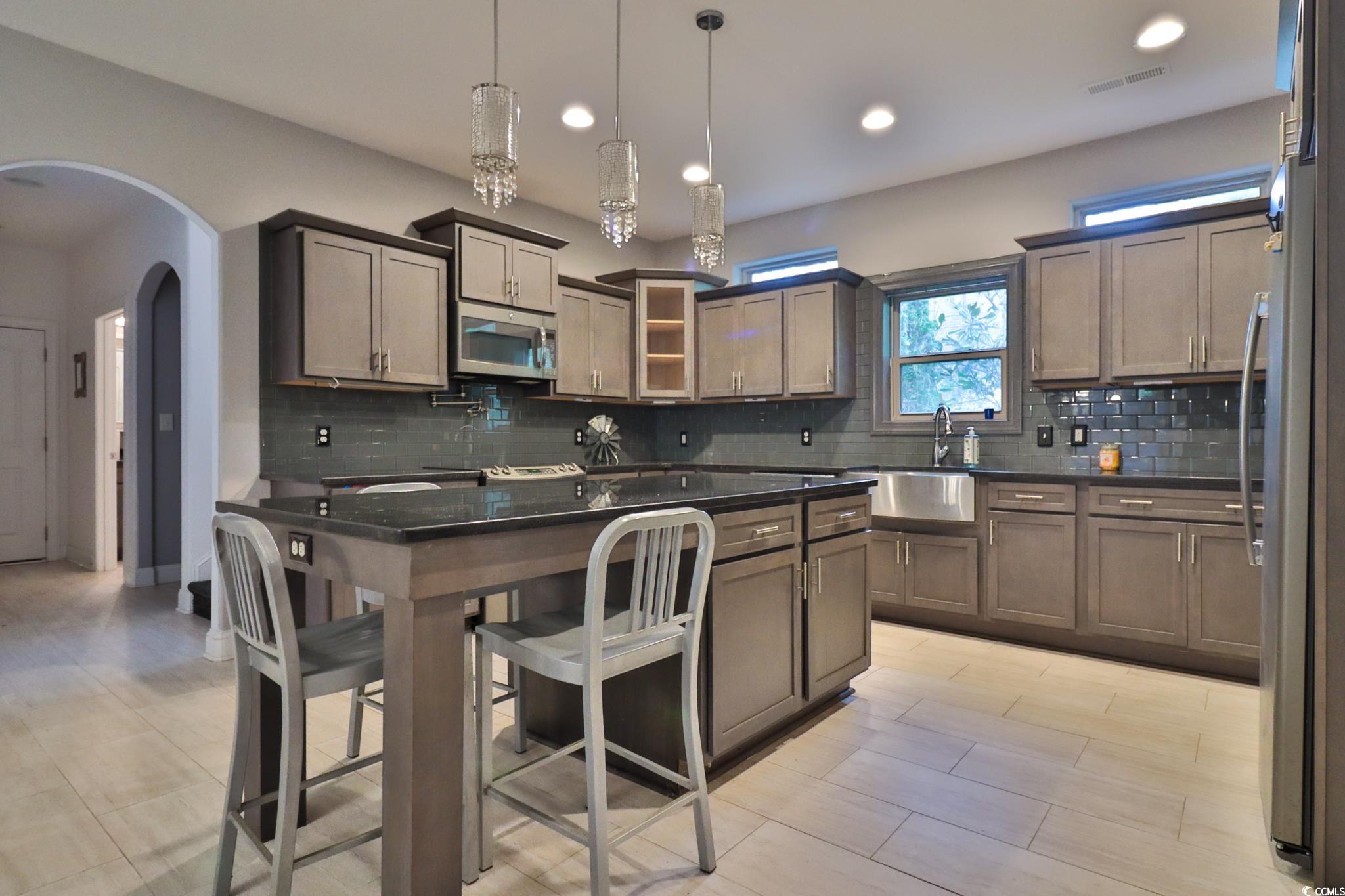 1065 Wigeon Dr. Property Photo 8