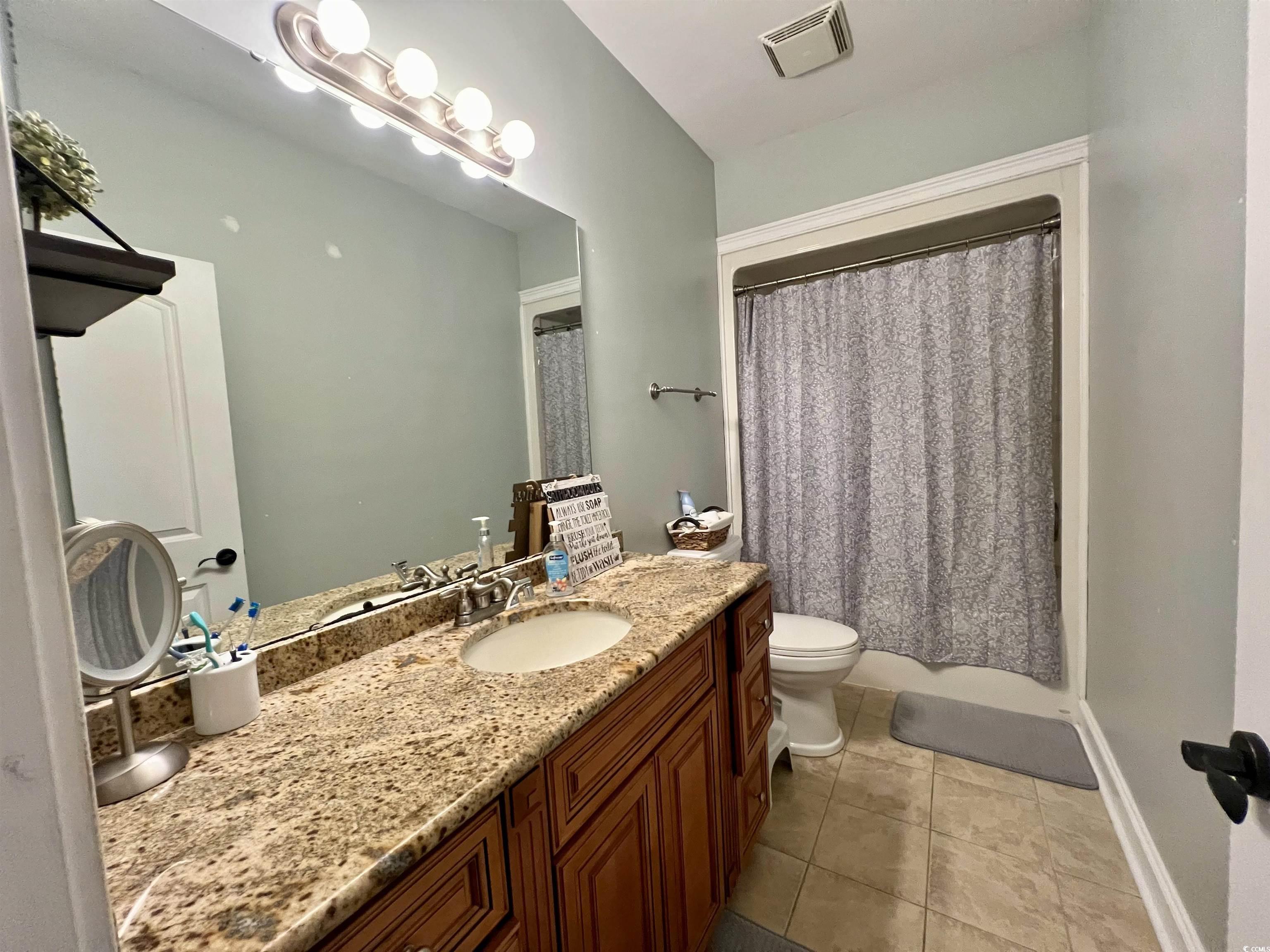 2347 Devine St. Property Photo 23