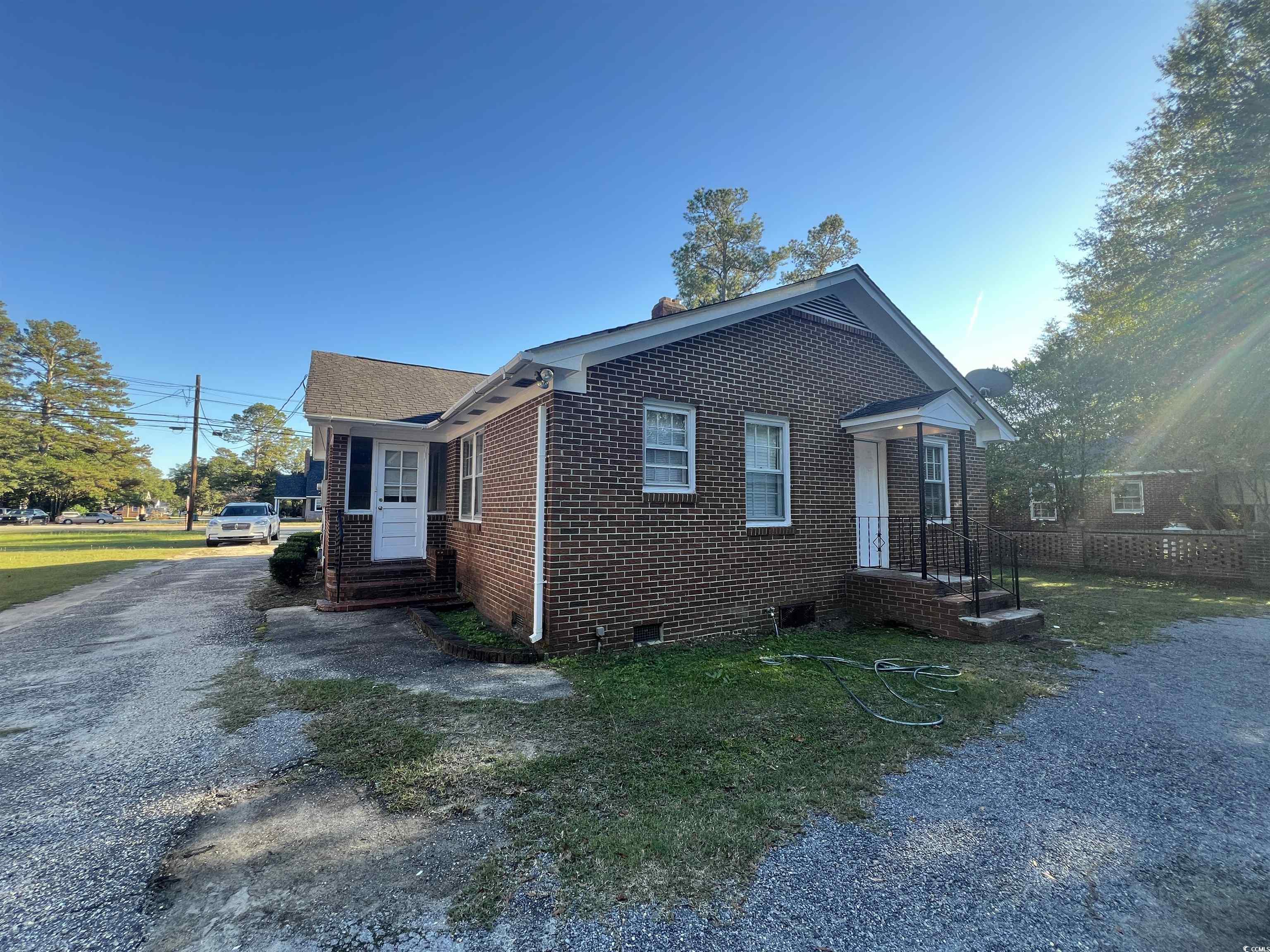 1107 North Longstreet St. Property Photo 2