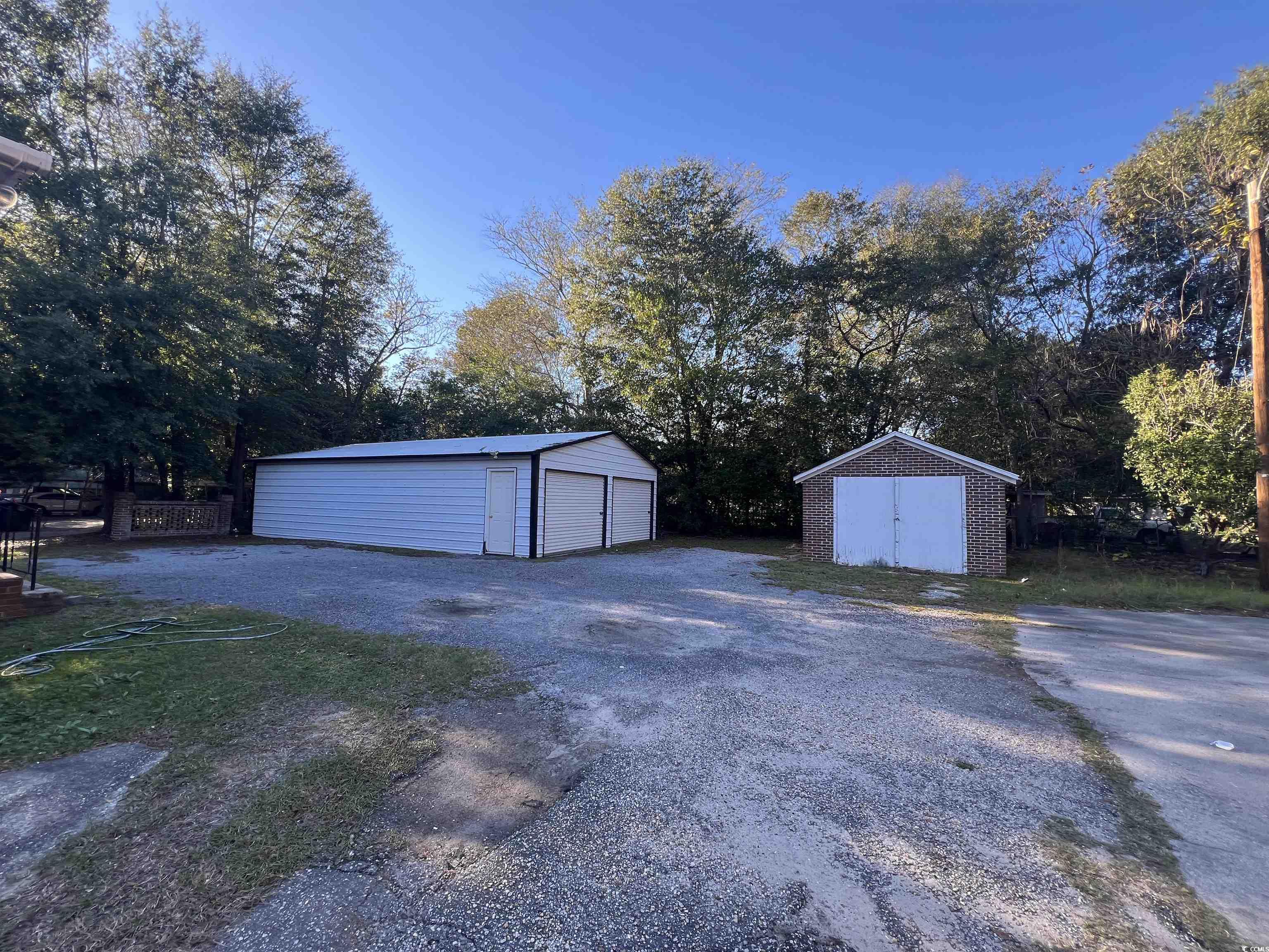 1107 North Longstreet St. Property Photo 3