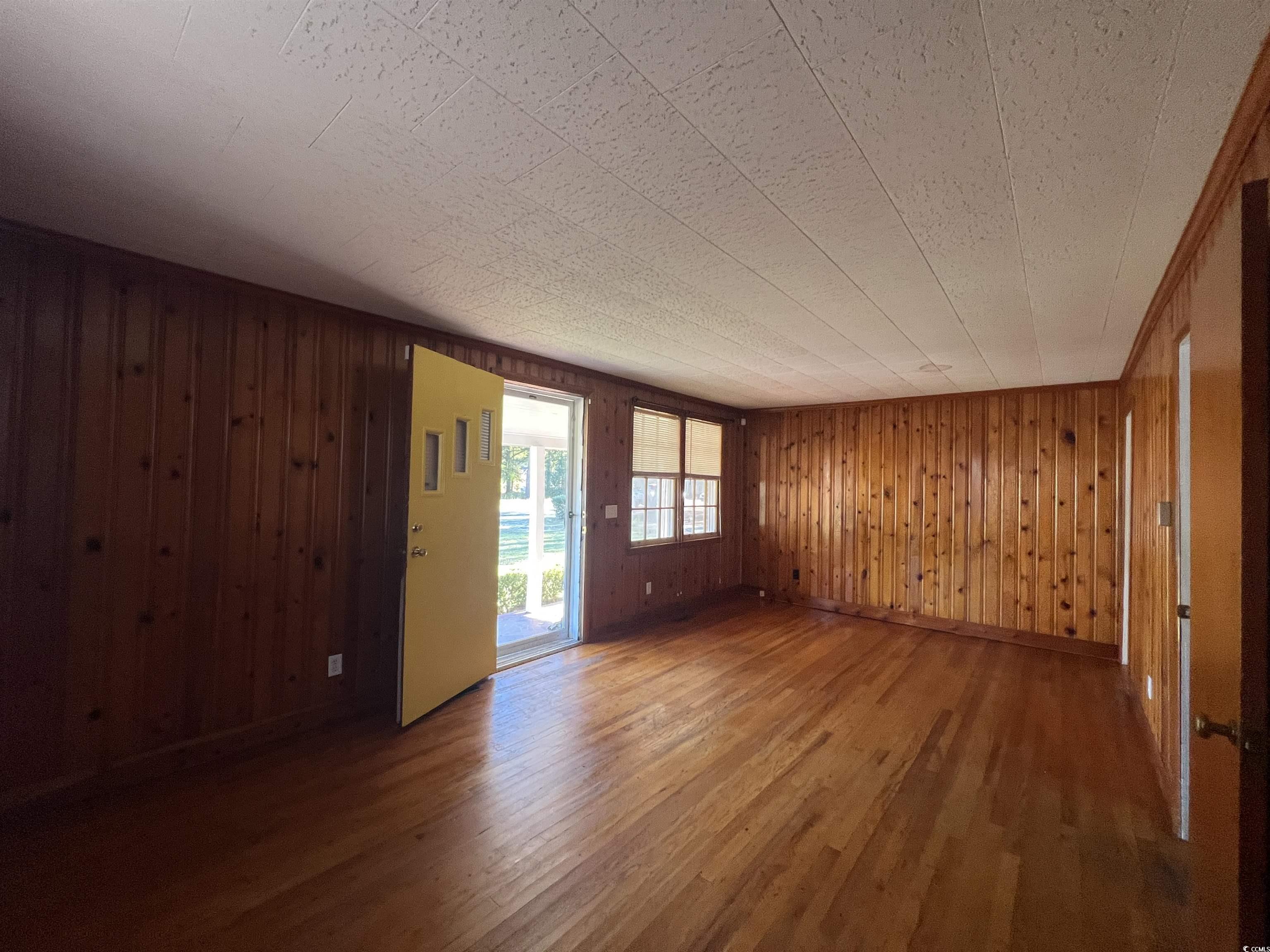 1107 North Longstreet St. Property Photo 5