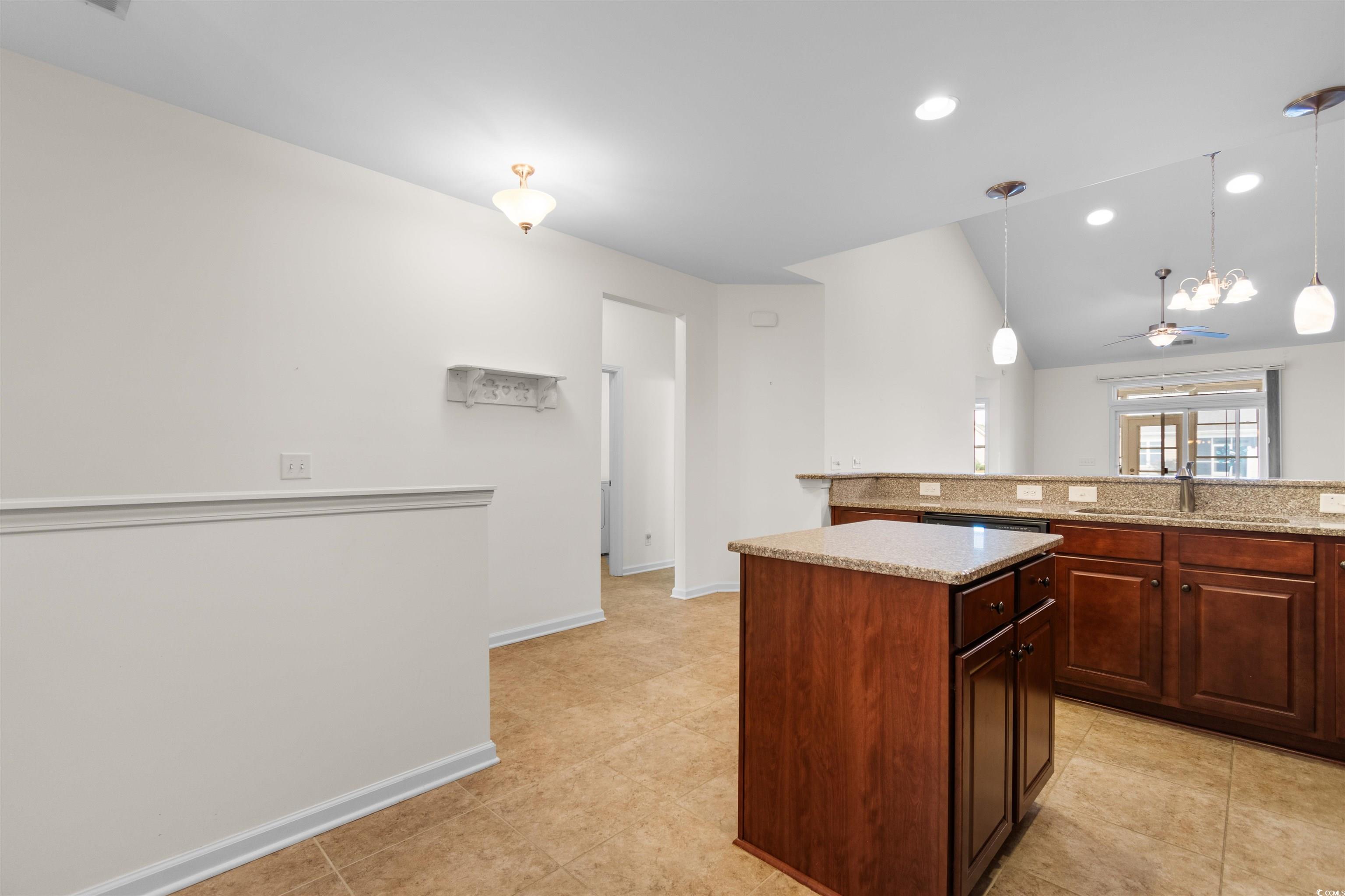 1562 Palmina Loop Property Photo 8
