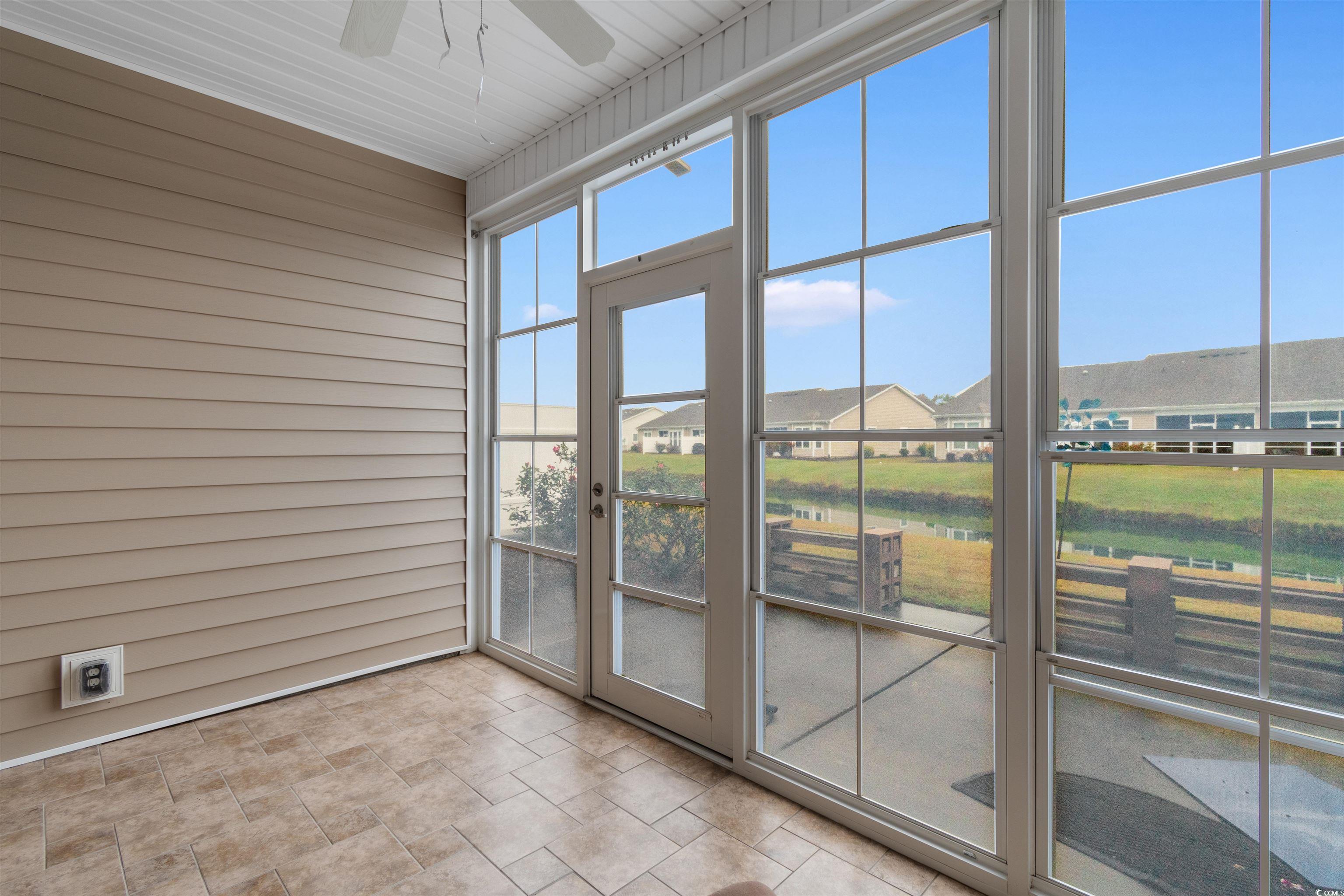 1562 Palmina Loop Property Photo 28