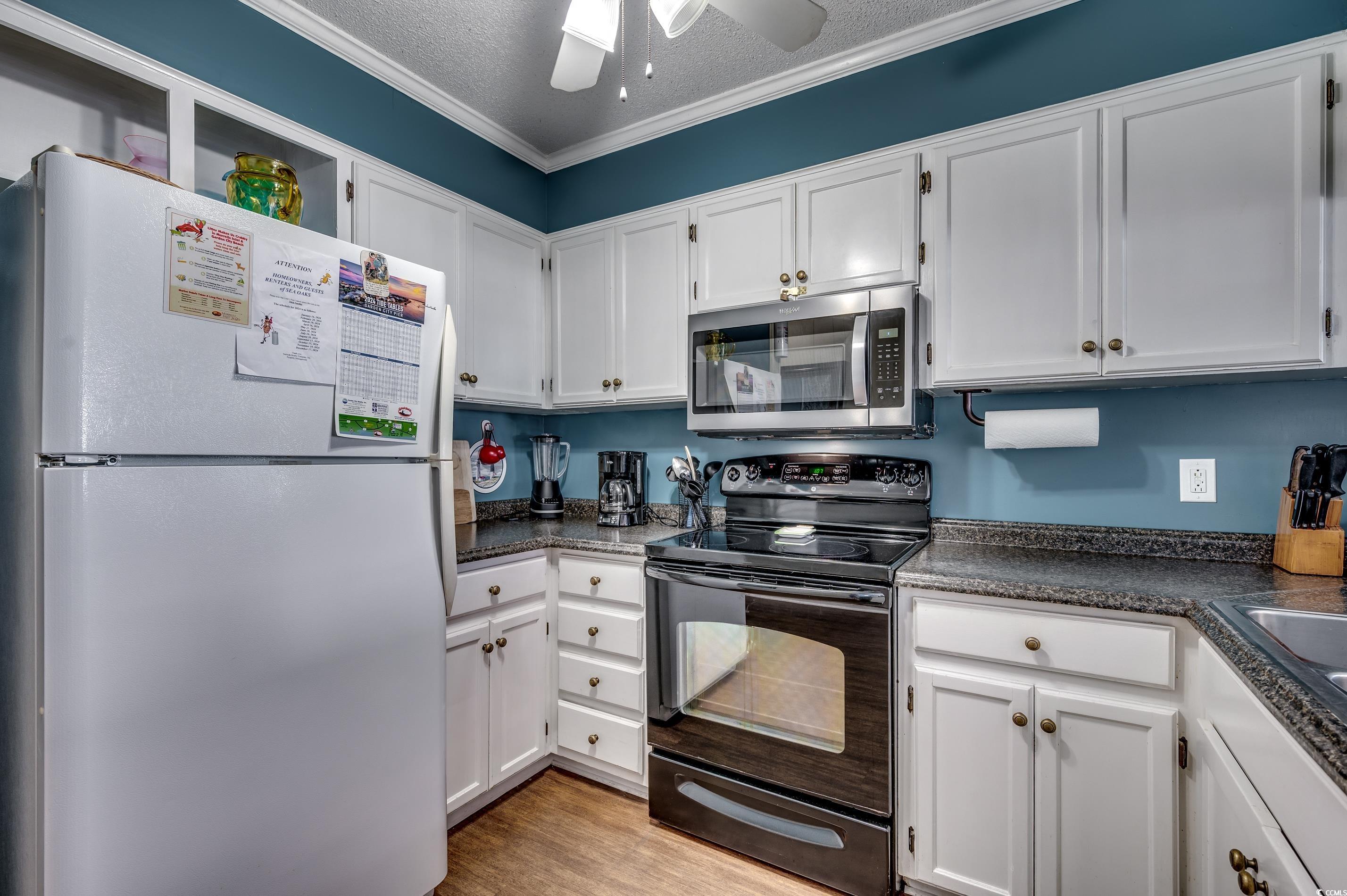 814 N Waccamaw Dr. Property Photo 6