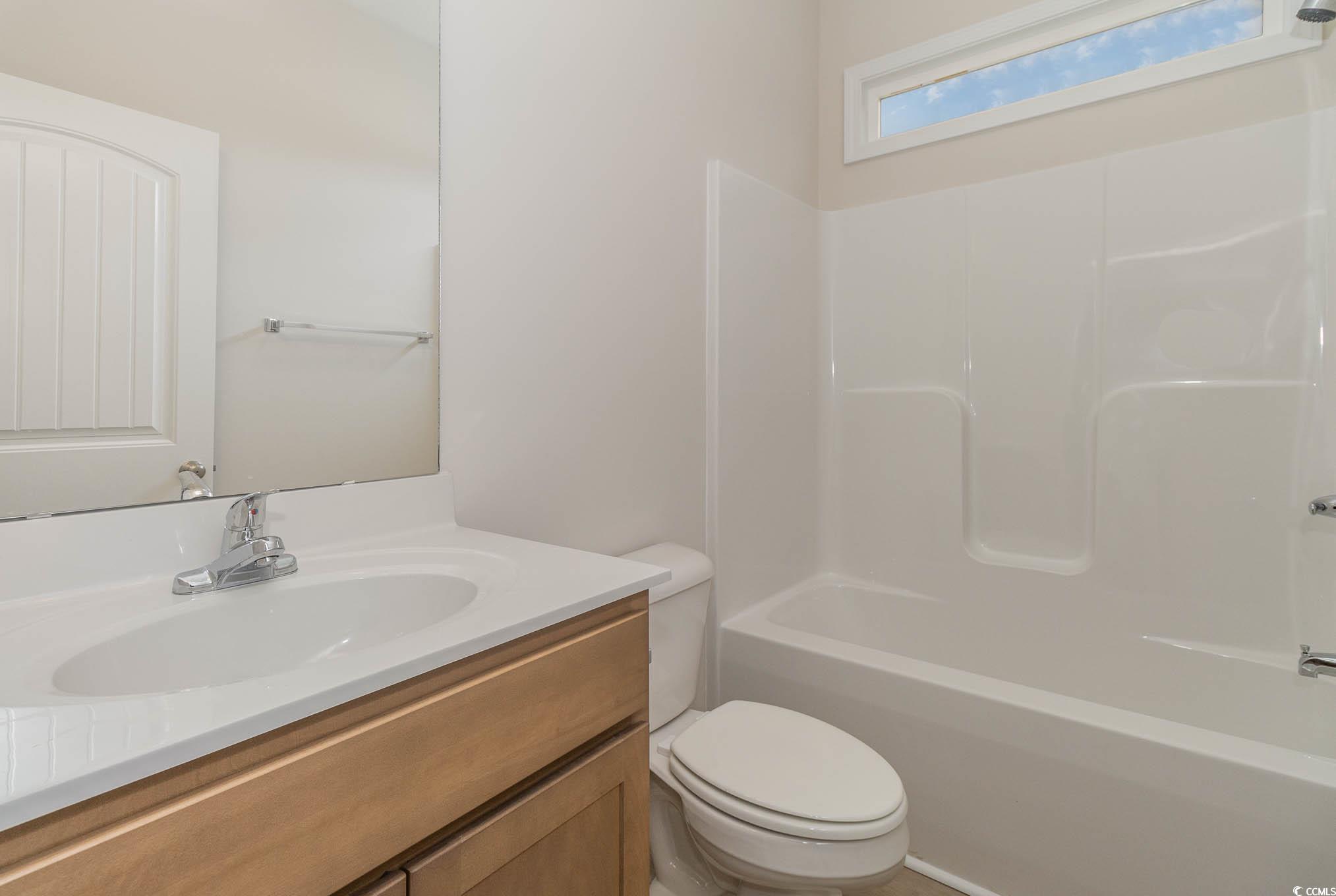 331 Lakewood Ave. Property Photo 13