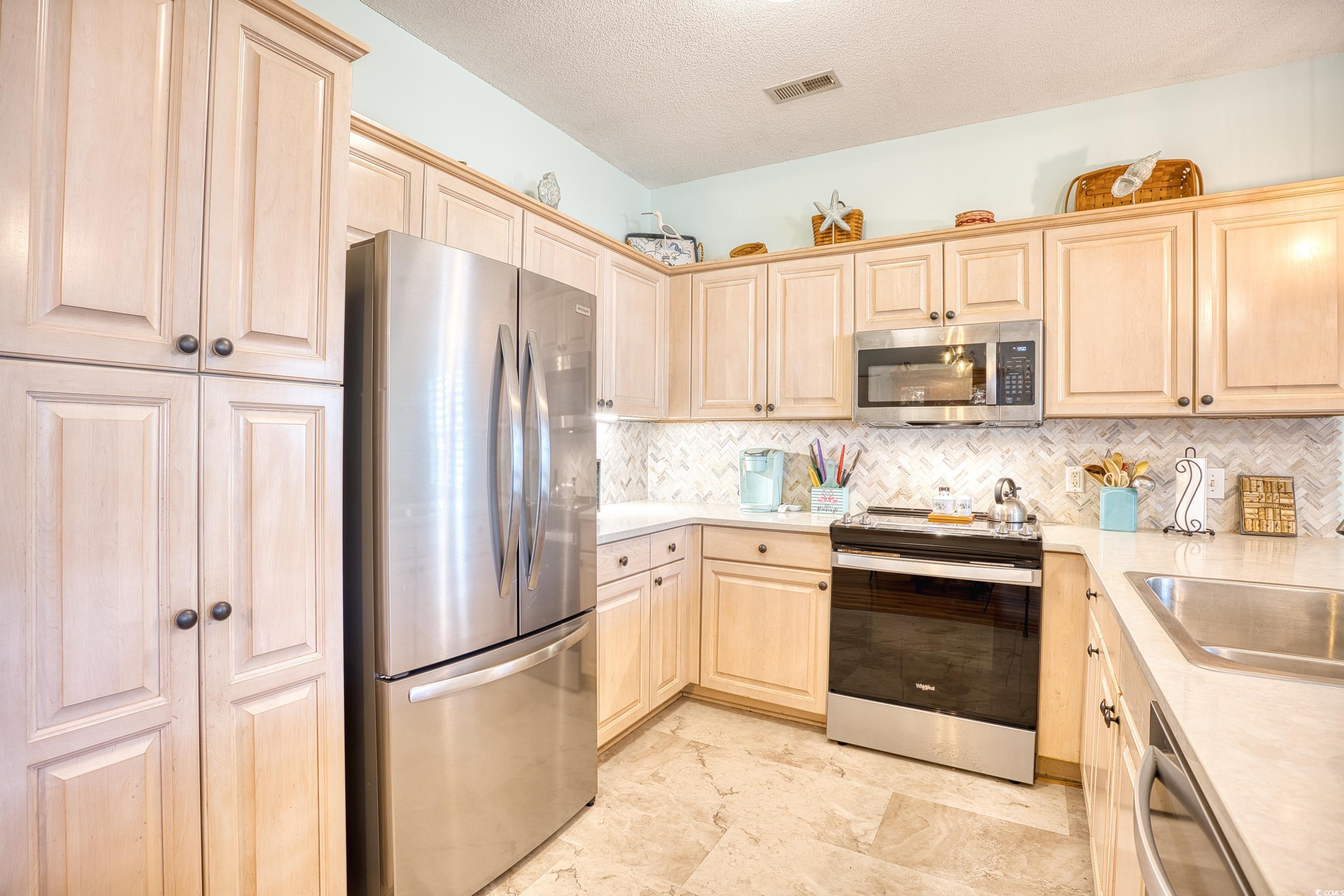 5102 Sweetwater Blvd. Property Photo 5