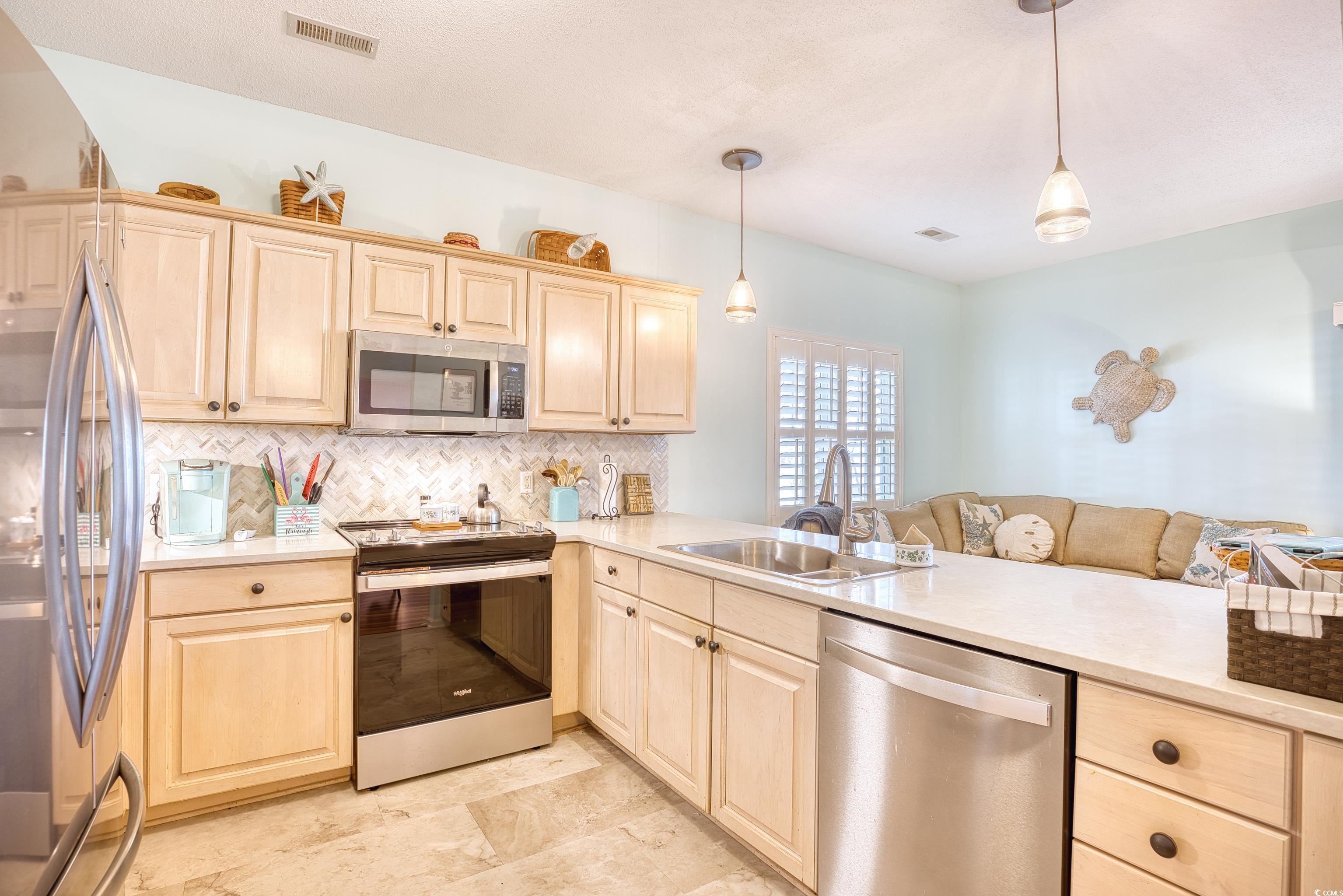 5102 Sweetwater Blvd. Property Photo 6