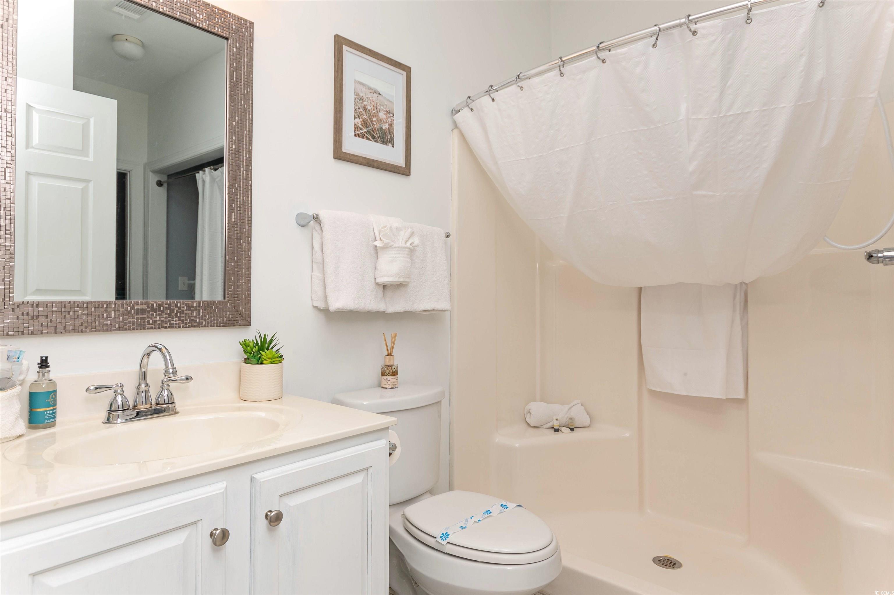 4878 Dahlia Ct. Property Photo 35