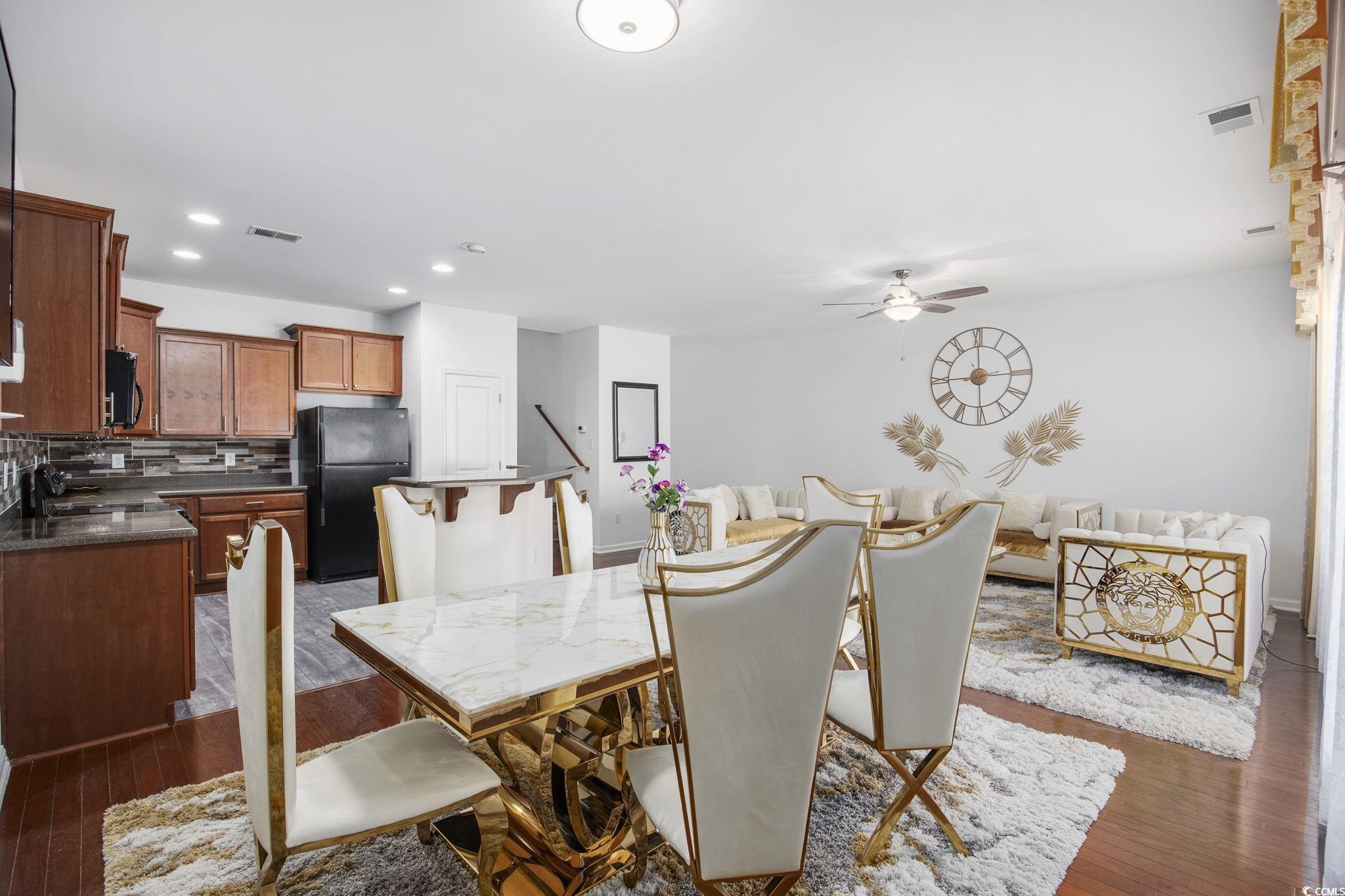 656 Pistoia Ln. Property Photo 5