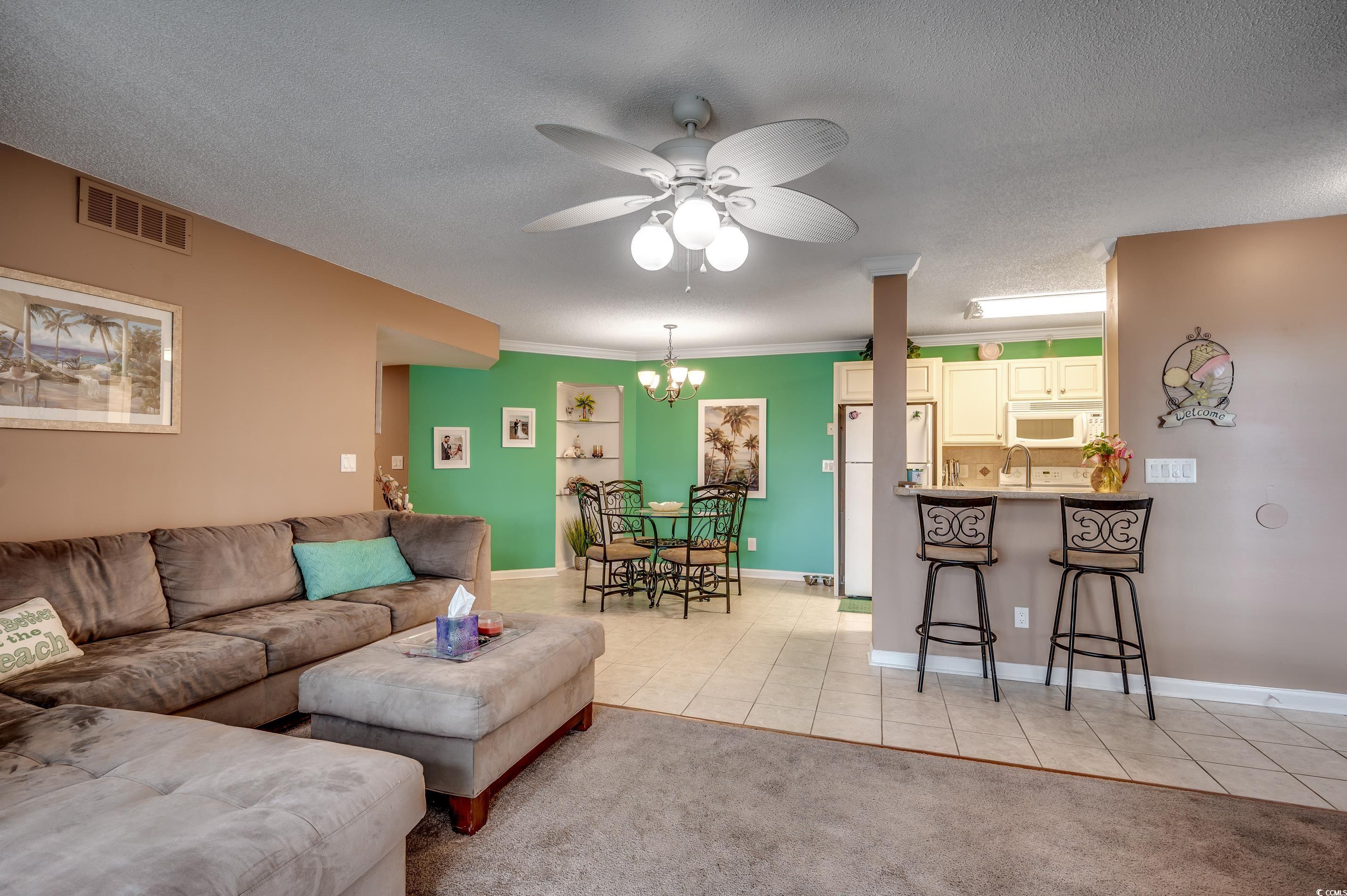 2226 Huntington Dr. Property Photo 5