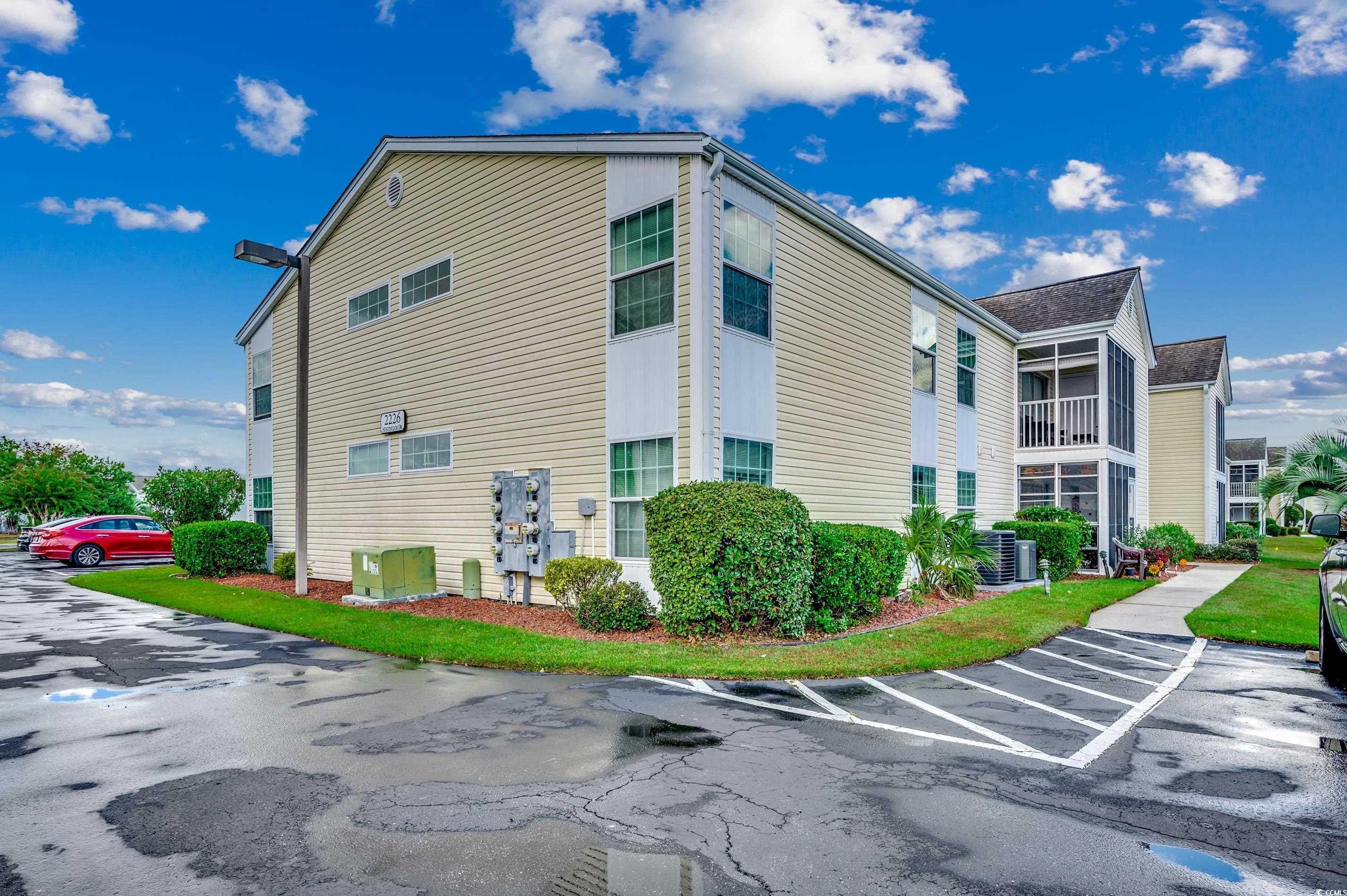 2226 Huntington Dr. Property Photo 21